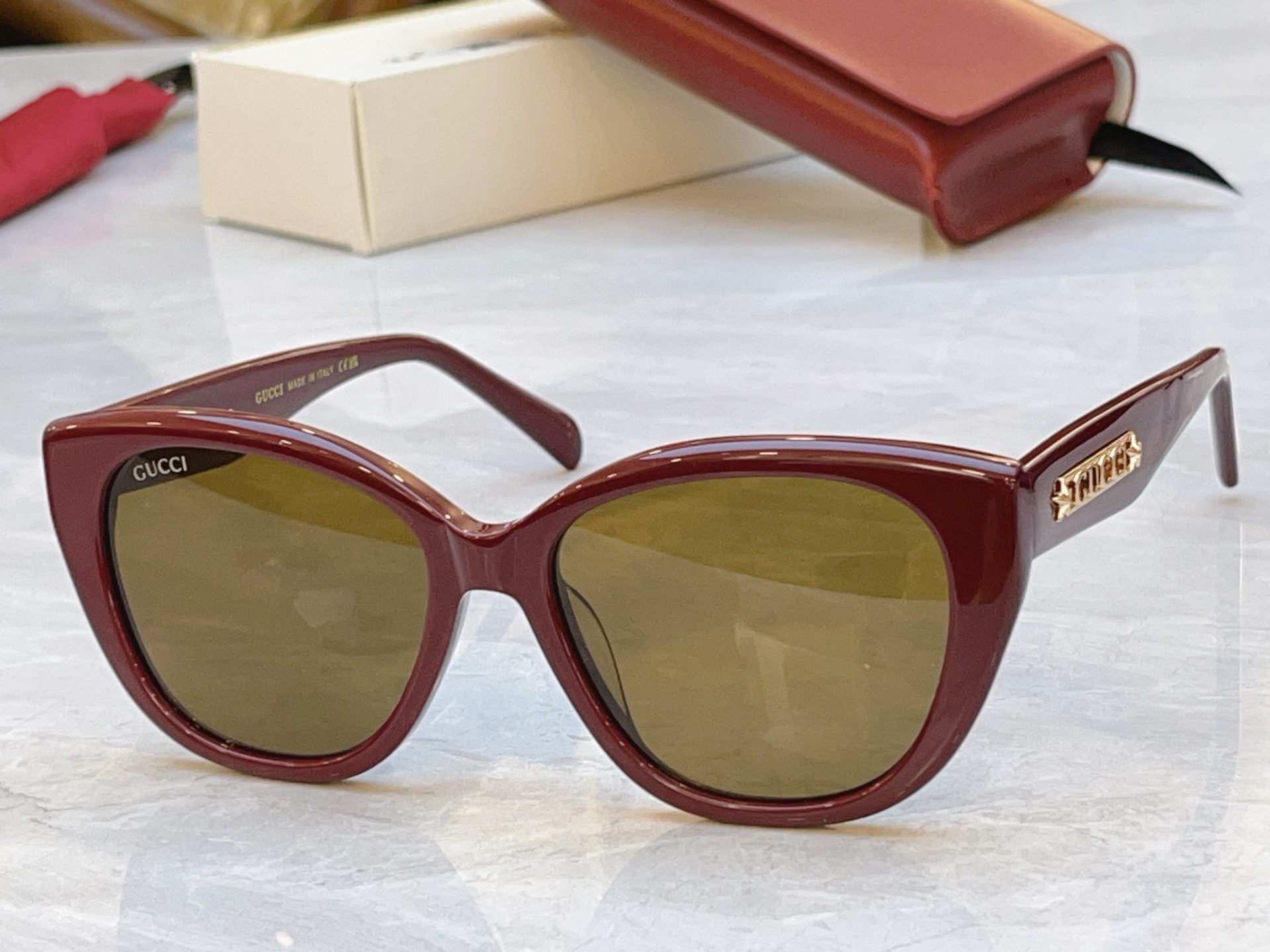 Gucci GUCC*】古*驰新款太阳镜，MODEL：GG1588S，SIZE:55口17-145