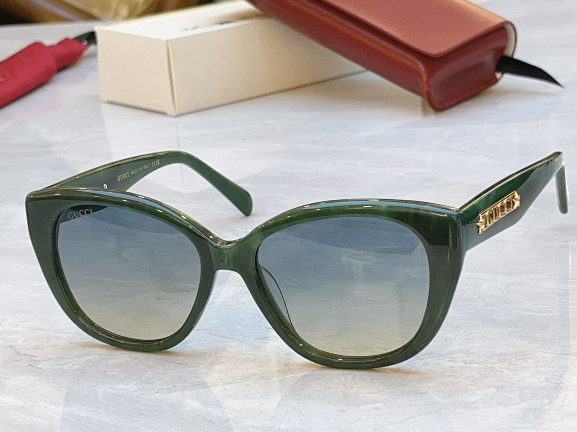 Gucci GUCC*】古*驰新款太阳镜，MODEL：GG1588S，SIZE:55口17-145
