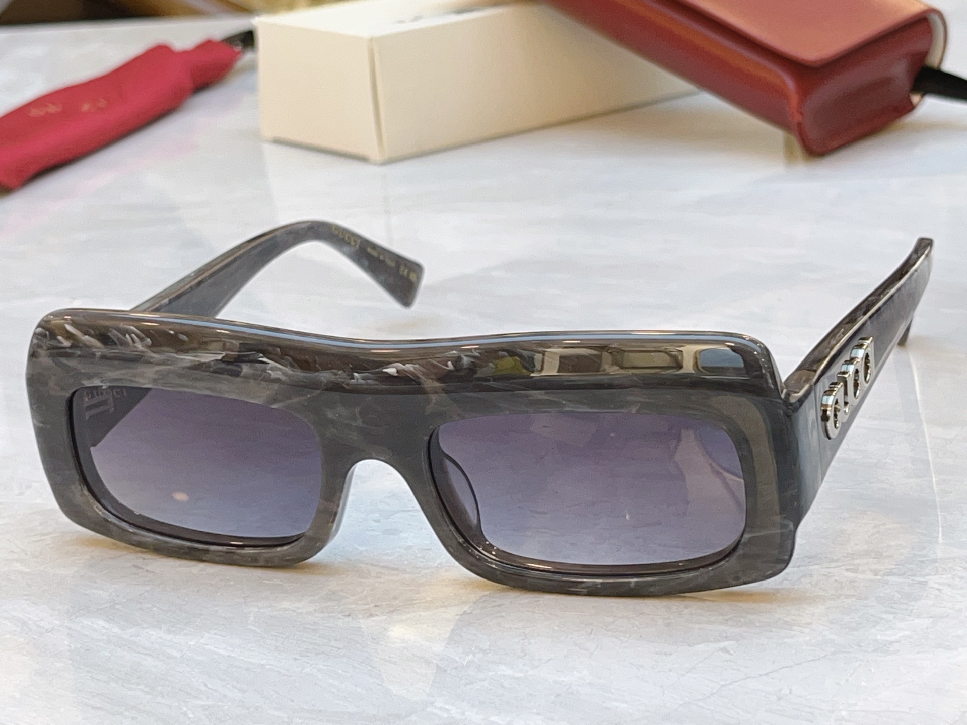 Gucci GUCC*】古*驰新款太阳镜，MODEL：GG1773S，SIZE:56口20-145