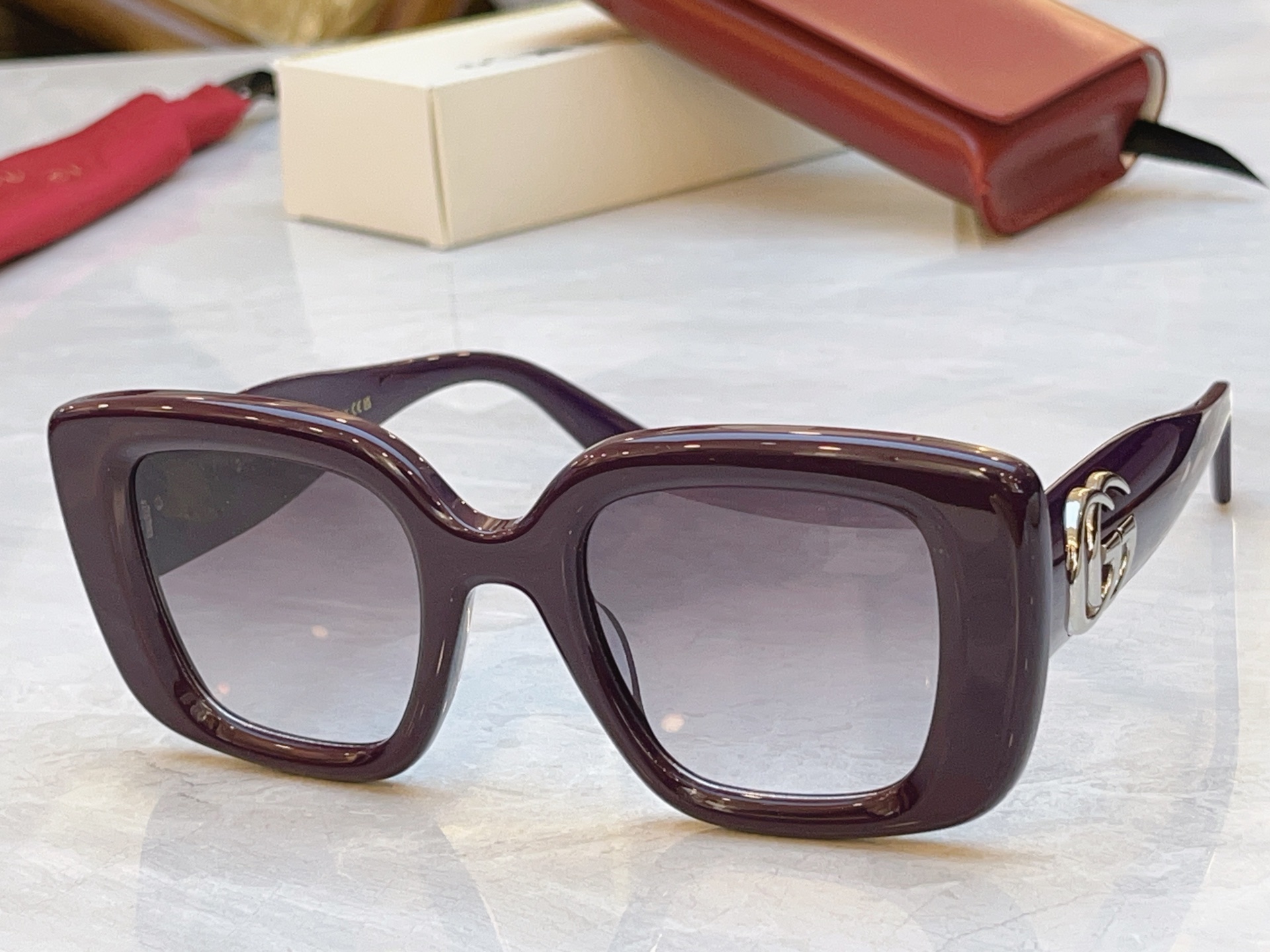Gucci GUCC*】古*驰新款太阳镜，MODEL：GG1957S，SIZE:50口22-145