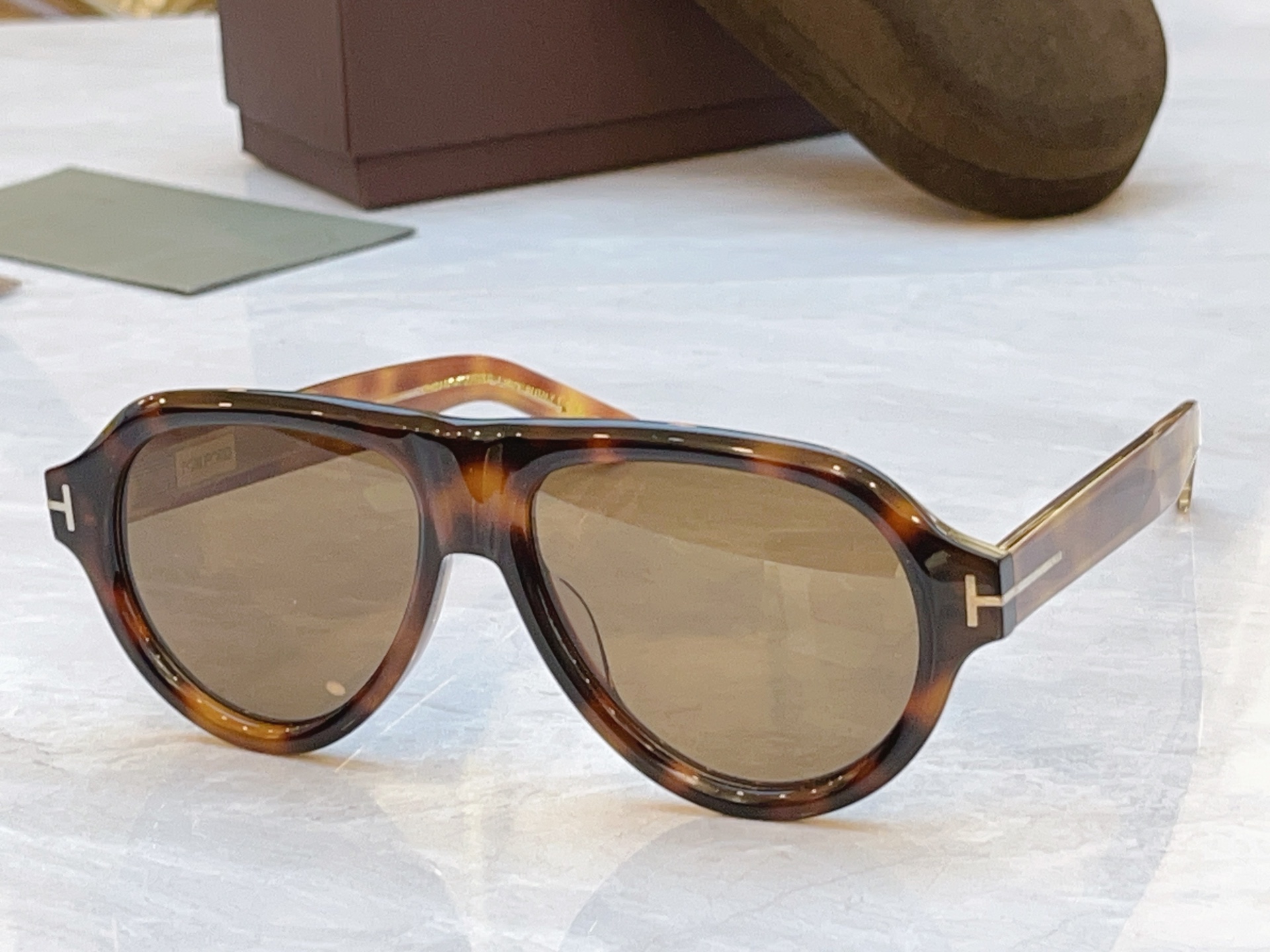 Tom Ford TOM FOR*汤姆*福特新款太阳镜，MODEL：FT1225，SIZE：59口16-145