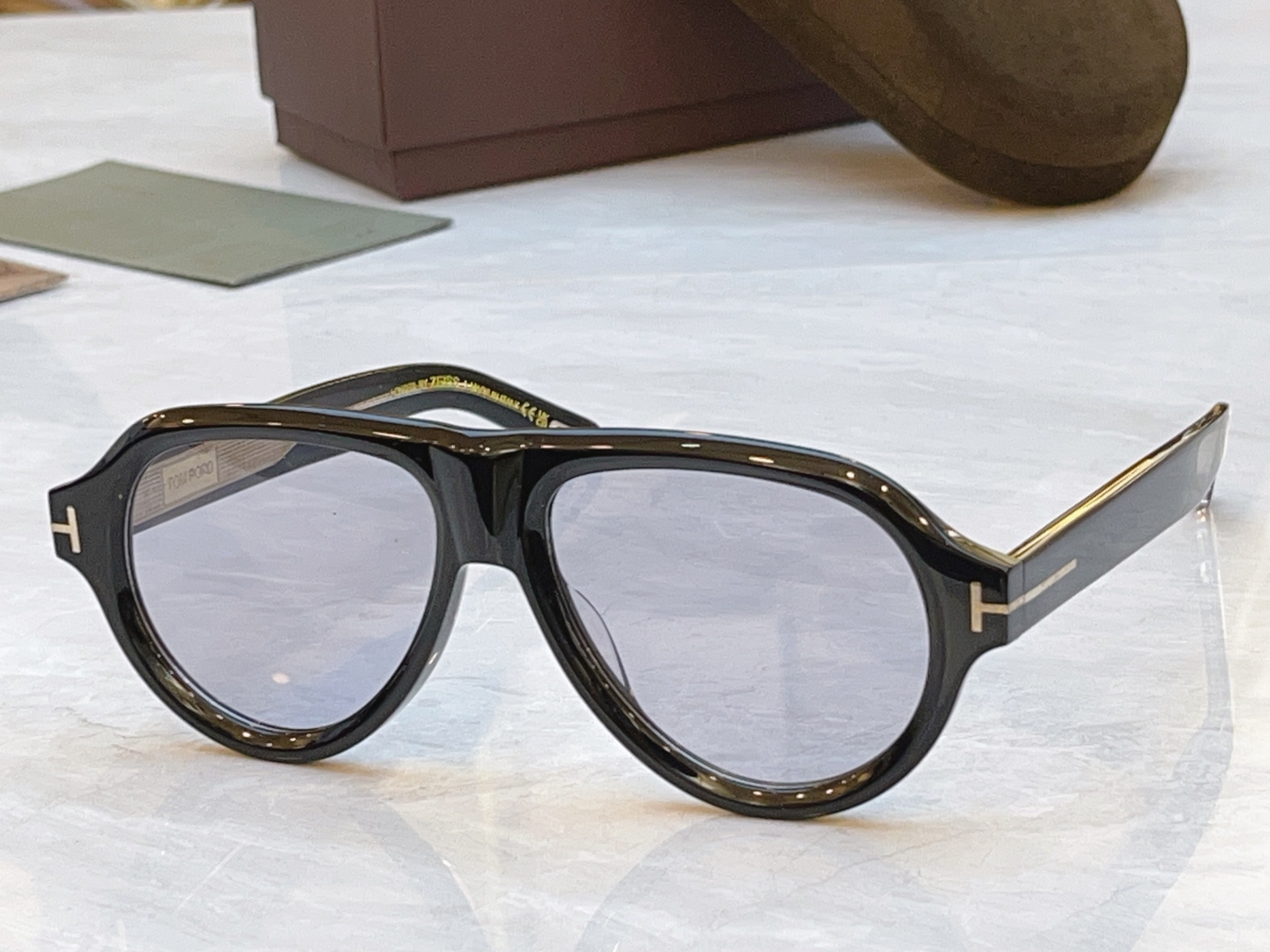Tom Ford TOM FOR*汤姆*福特新款太阳镜，MODEL：FT1225，SIZE：59口16-145