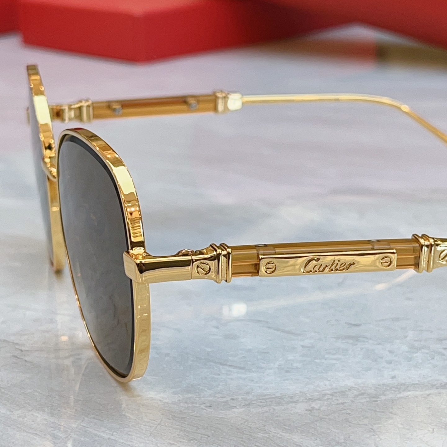Cartier CARTIE*】卡地*亚新款太阳镜，CT7220S，size: 58口18-140