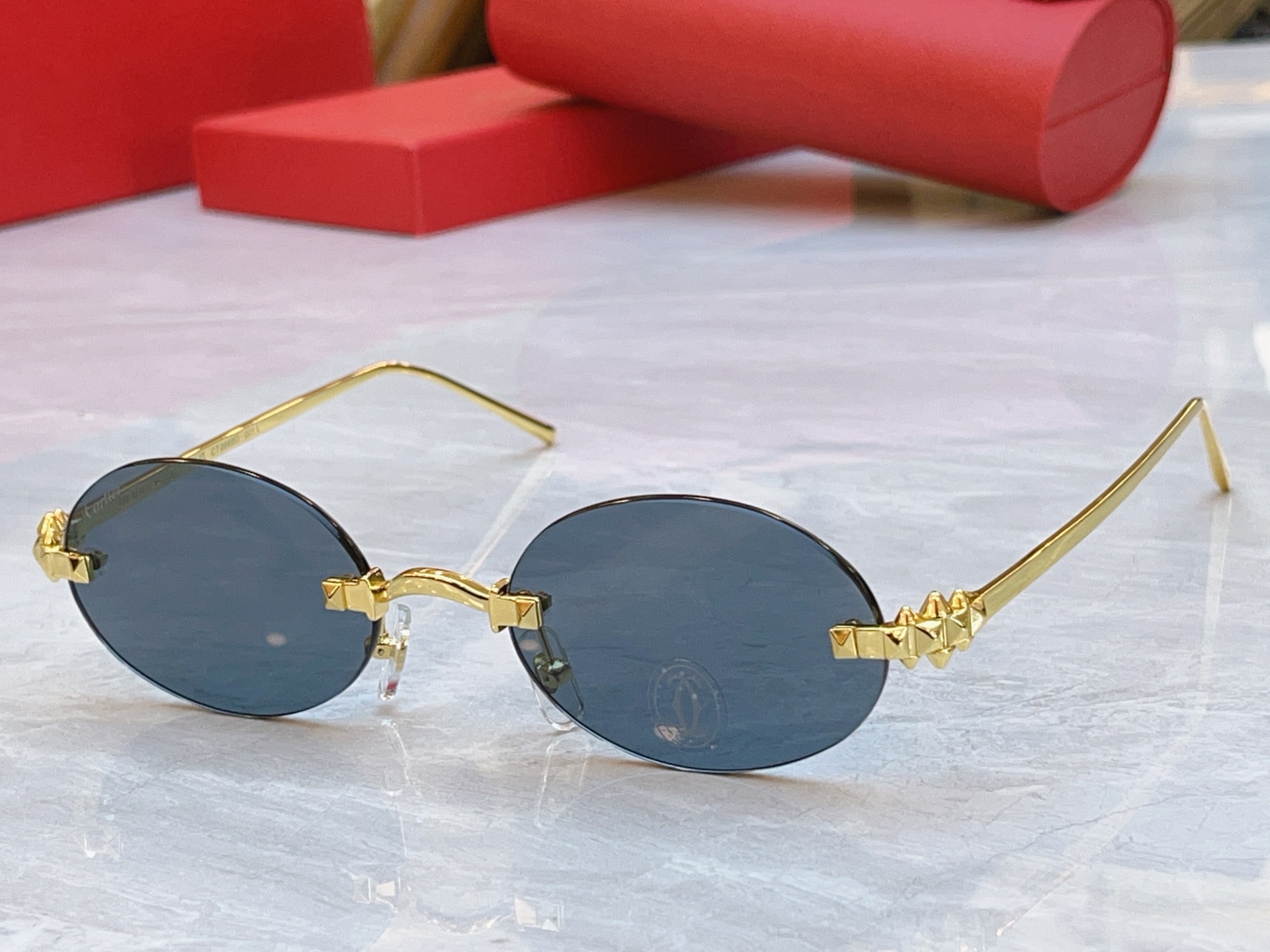 Cartier CARTIE*】卡地*亚新款太阳镜，CT0668S，size: 53口20-135