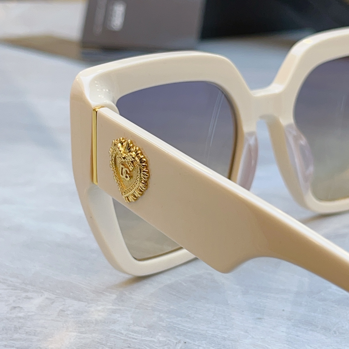 ，【DOLCE & GABBAN*】D*G新款太阳镜，MODEL：DG4538，SIZE：54口20-1