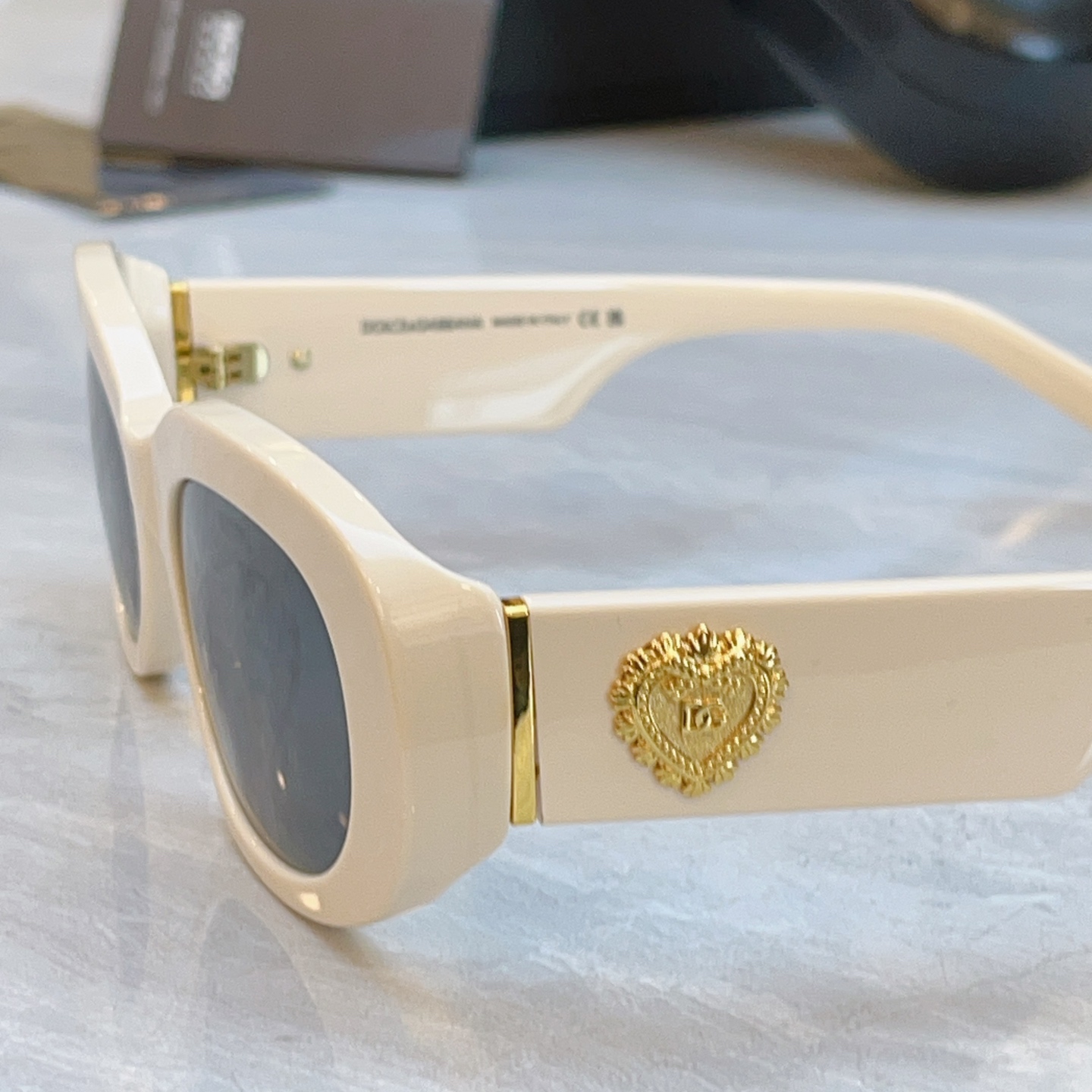 ，【DOLCE & GABBAN*】D*G新款太阳镜，MODEL：DG4537，SIZE：53口19-1