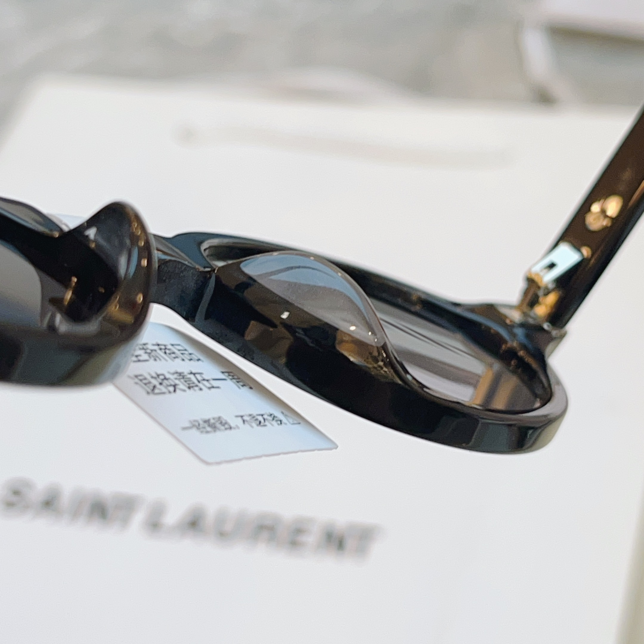 Saint Laurent SAINT LAUREN*】圣罗*兰新款太阳镜 高版本--，MODEL：SL M161/F，SIZE：47口24-145
