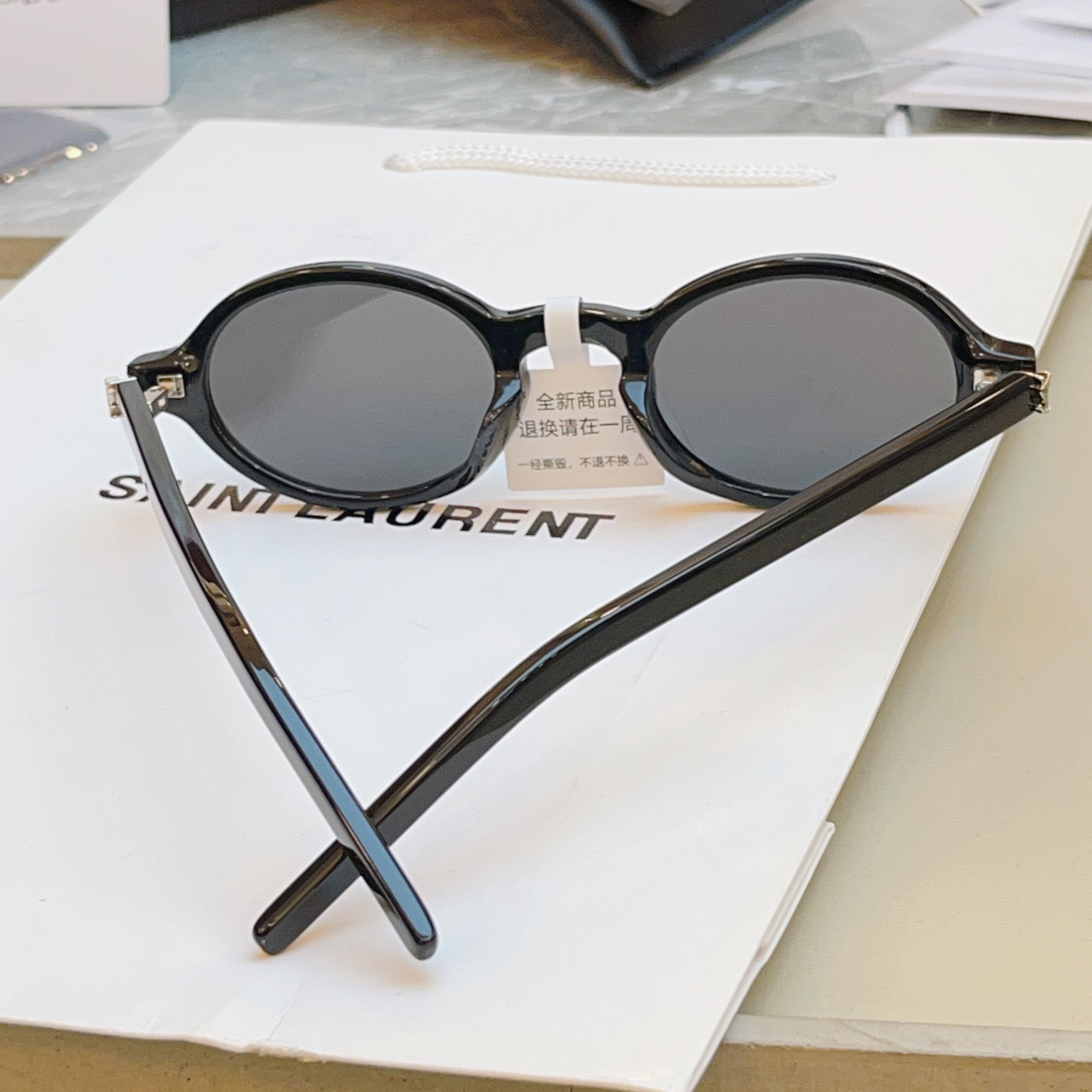 Saint Laurent SAINT LAUREN*】圣罗*兰新款太阳镜 高版本--，MODEL：SL M161/F，SIZE：47口24-145