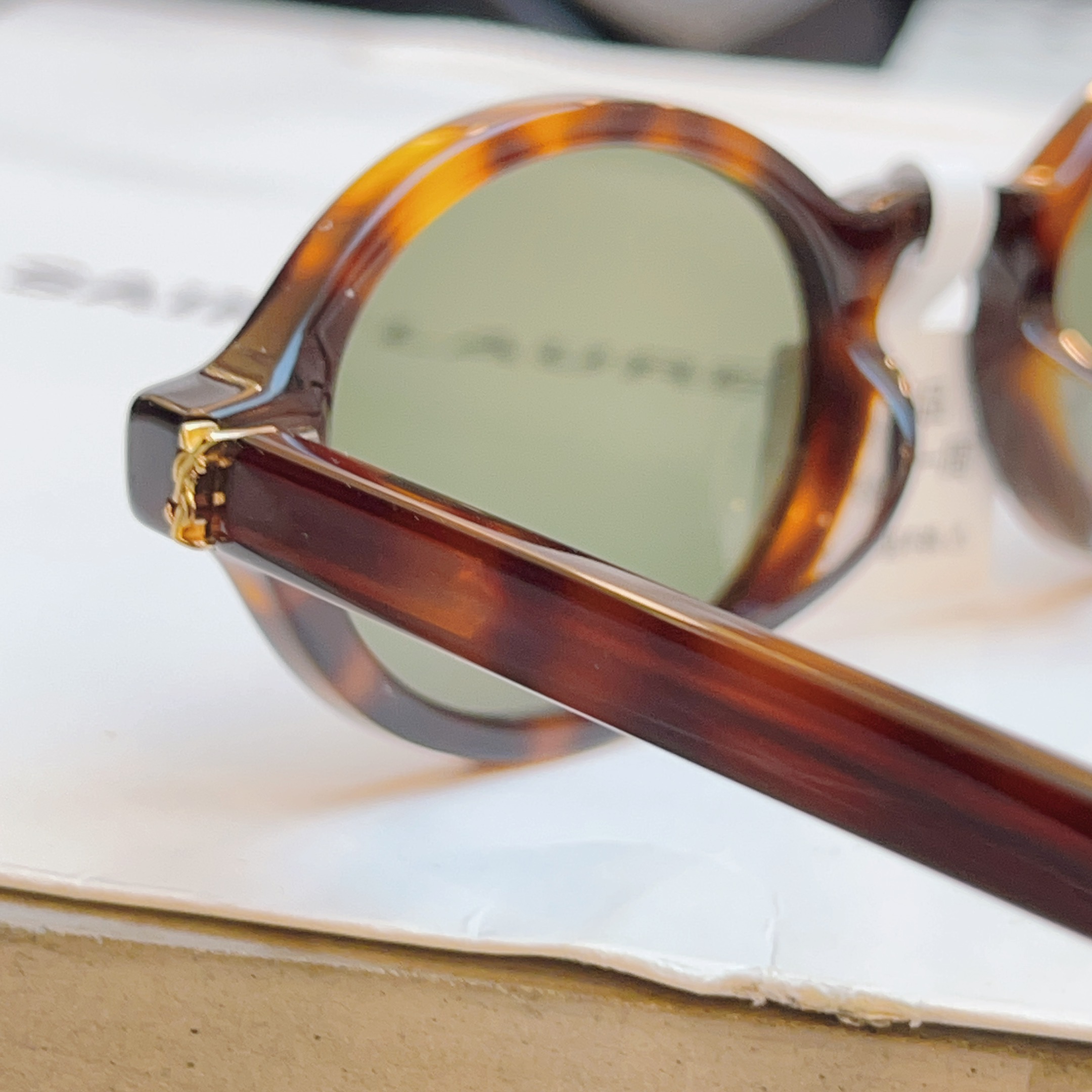 Saint Laurent SAINT LAUREN*】圣罗*兰新款太阳镜 高版本--，MODEL：SL M161/F，SIZE：47口24-145