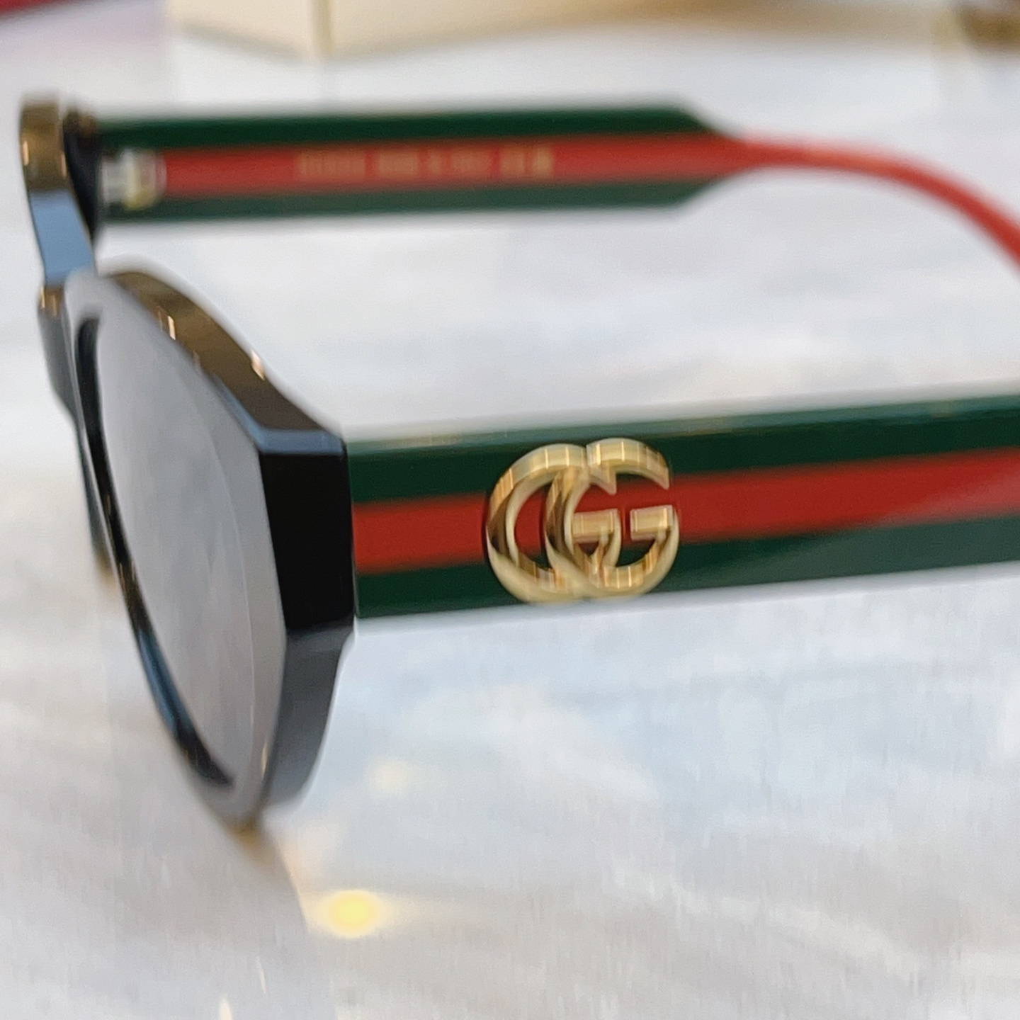 Gucci GUCC*】古*驰新款太阳镜，MODEL：GG1554S，SIZE:52口17-145