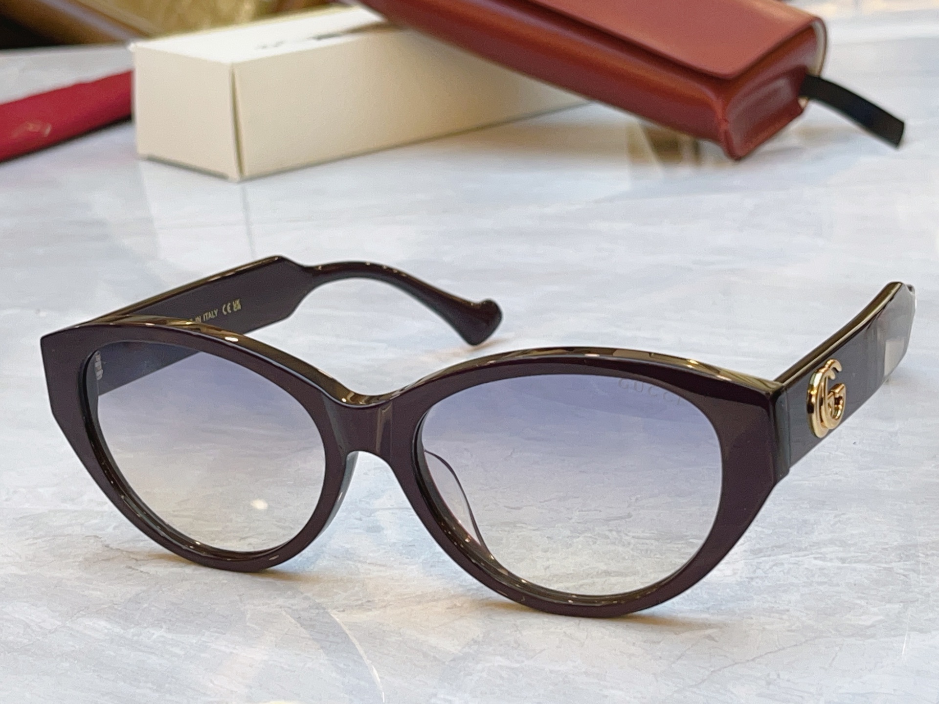 Gucci GUCC*】古*驰新款太阳镜，MODEL：GG1554S，SIZE:52口17-145