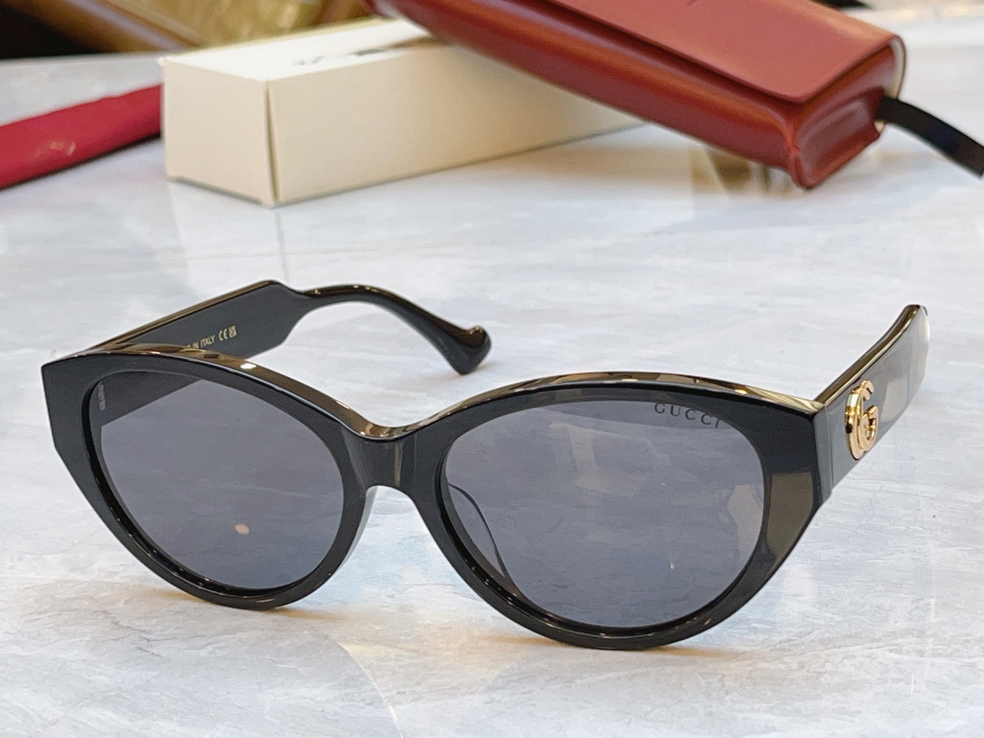 Gucci GUCC*】古*驰新款太阳镜，MODEL：GG1554S，SIZE:52口17-145