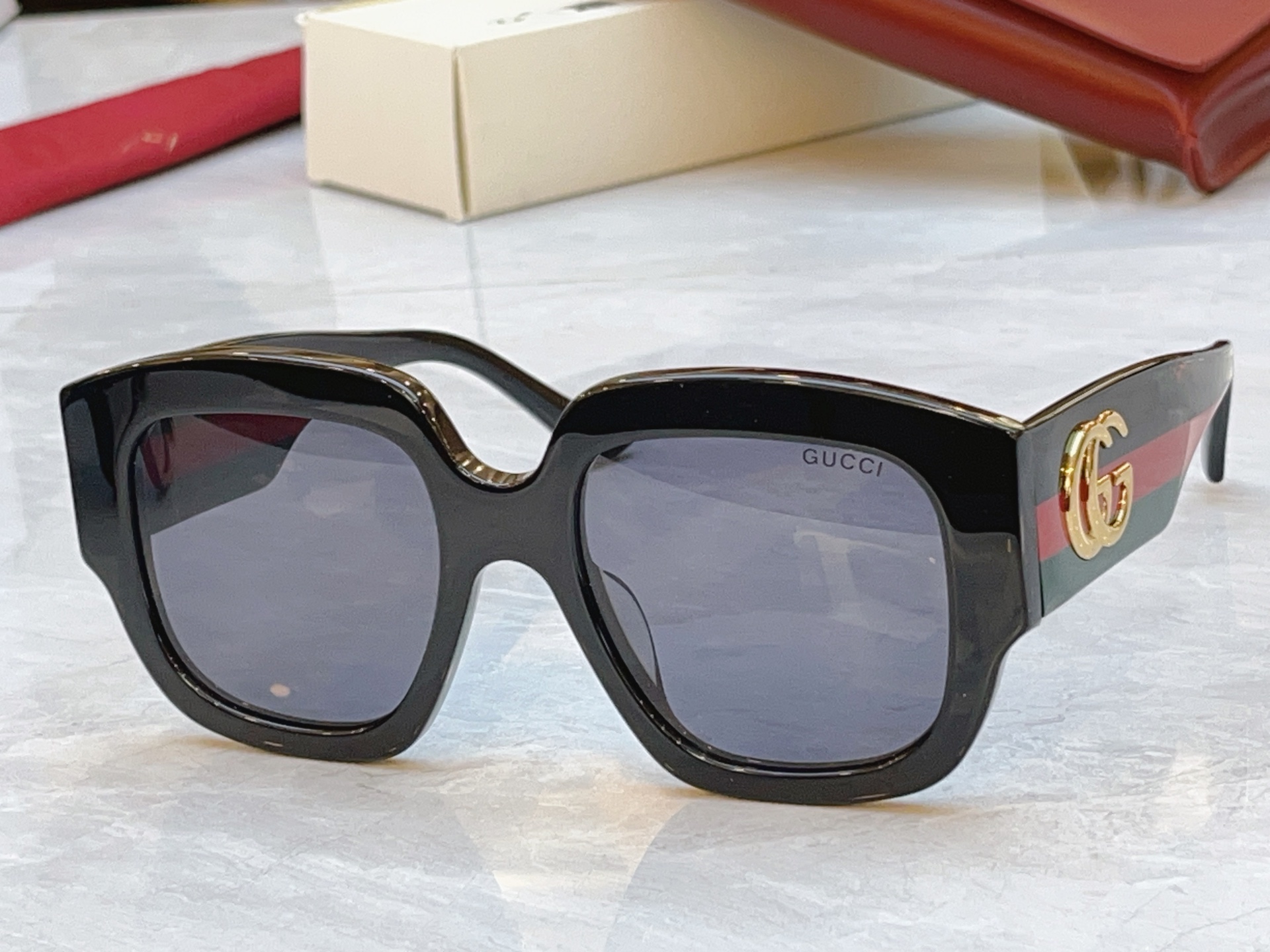 Gucci GUCC*】古*驰新款太阳镜，MODEL：GG1546S，SIZE:52口20-145