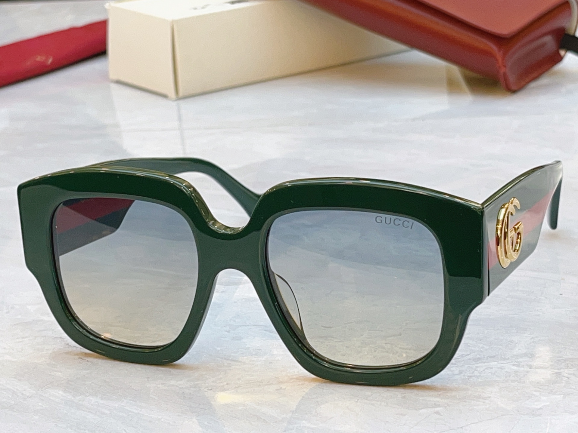 Gucci GUCC*】古*驰新款太阳镜，MODEL：GG1546S，SIZE:52口20-145