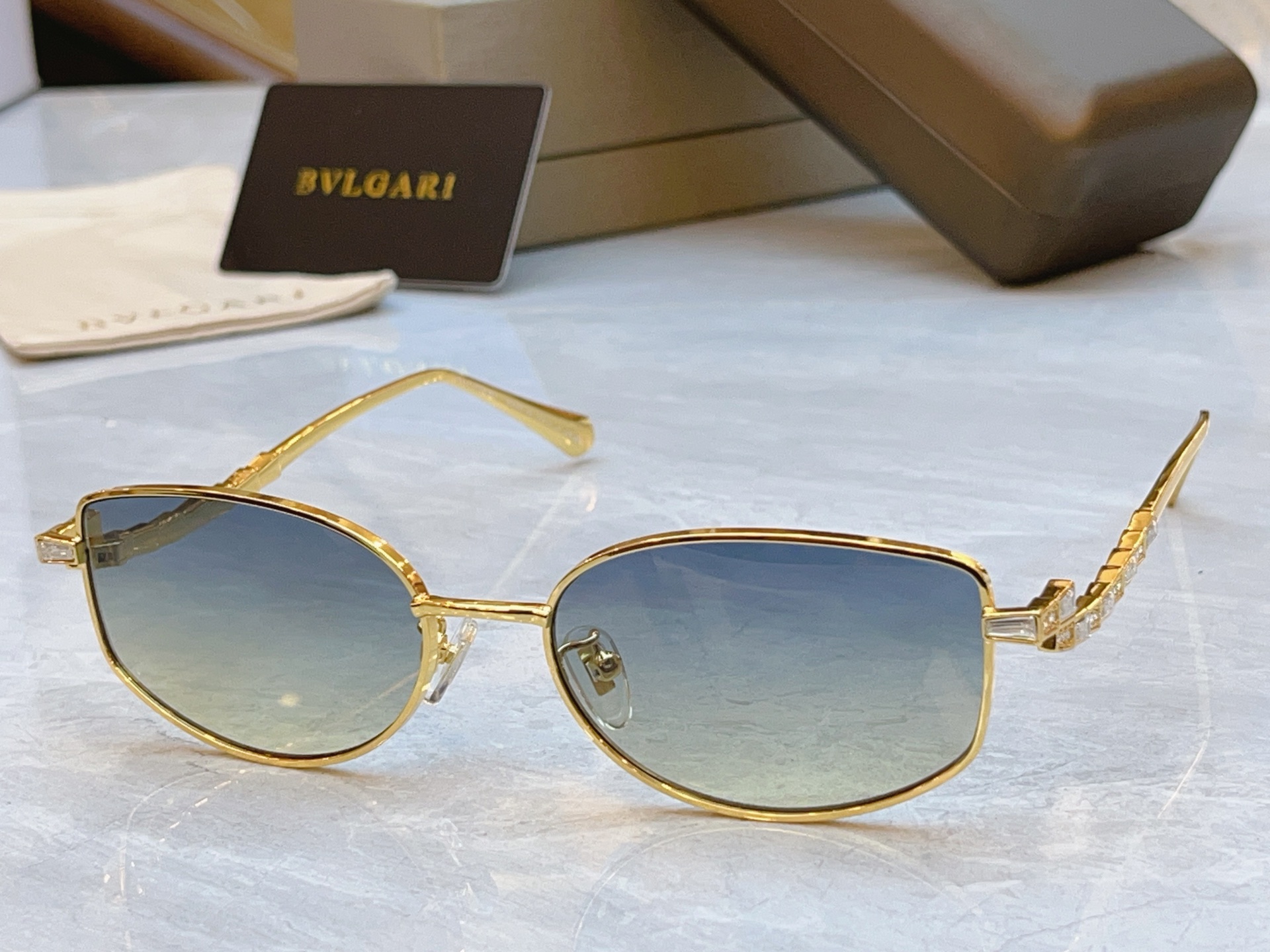 Bvlgari BVLGA*】宝格*丽新款太阳镜，MODEL：BV 1803LU，SIZE：56口17-142