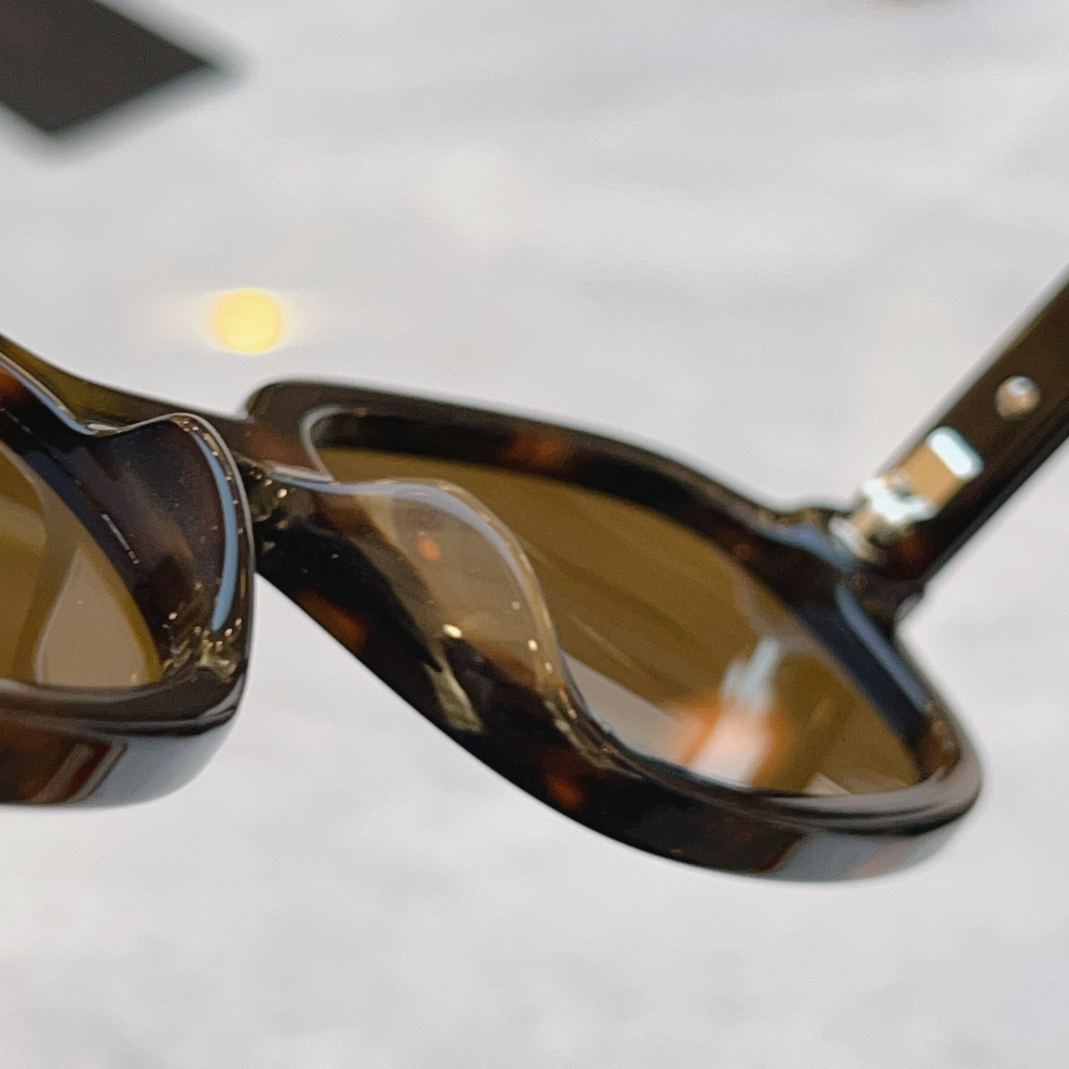 ，【PRAD*】普拉*达新款太阳镜🕶️，MODEL：PR 2201S，SIZE：53口21-148