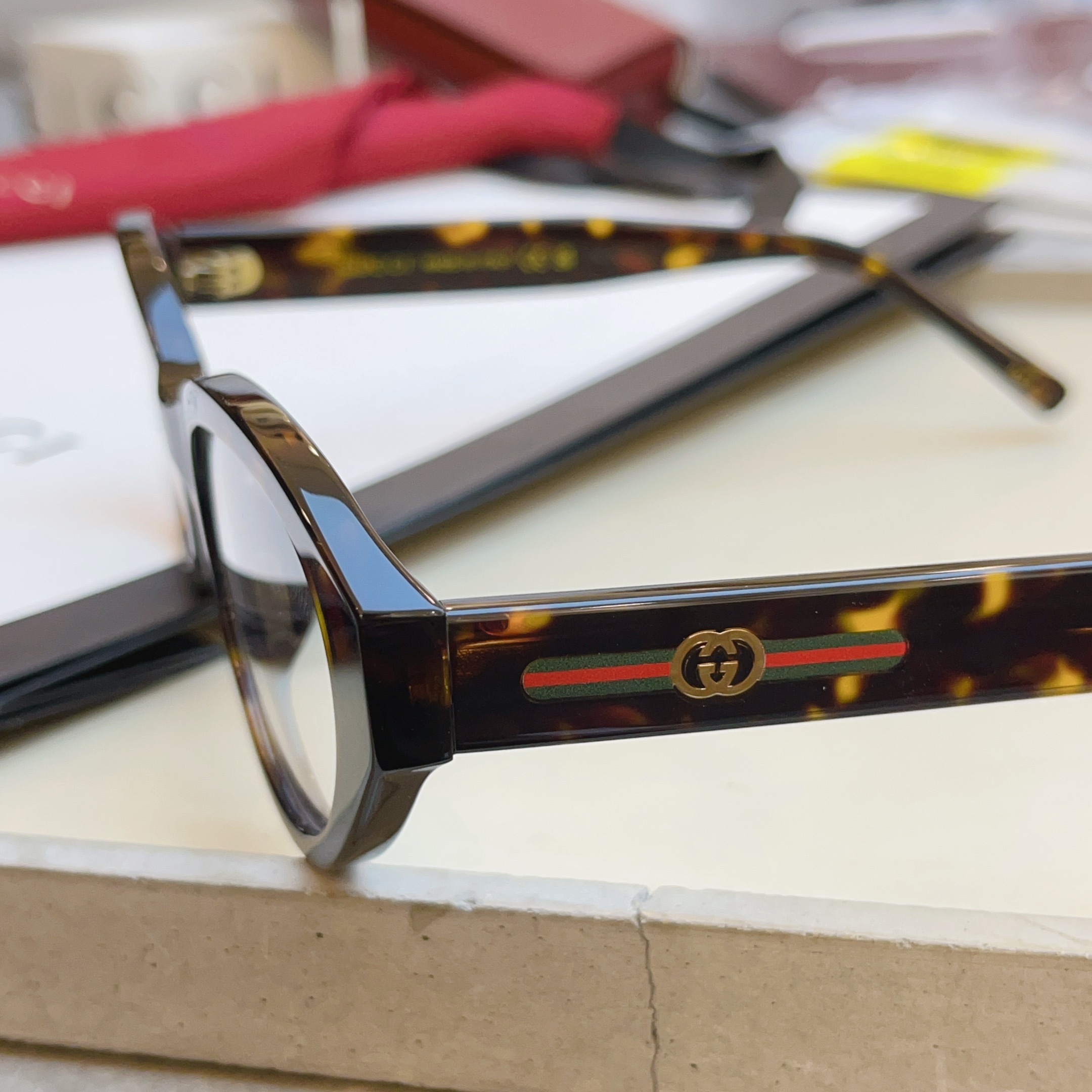 ，【GUCC*】古*驰新款眼镜架 高版本✨，MODEL：GG2105SA，SIZE:52口20-145 