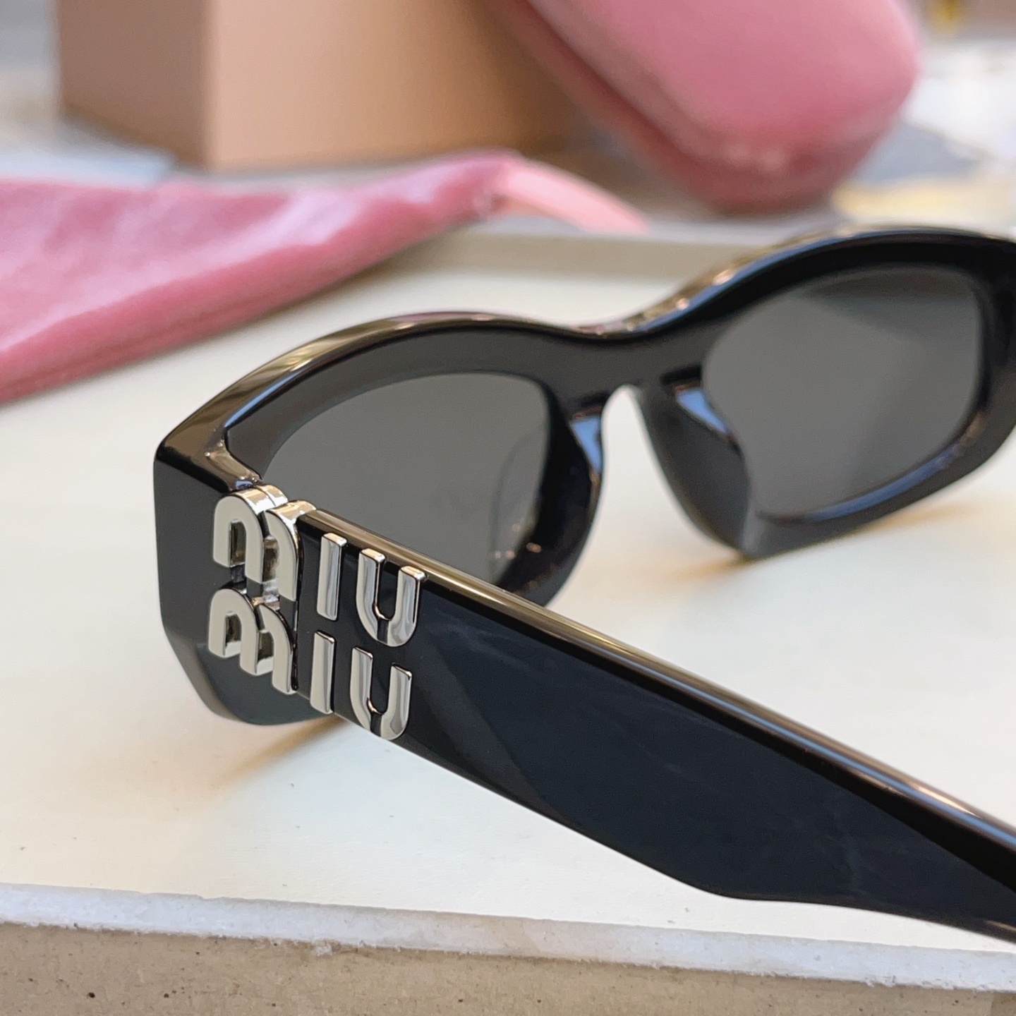 Miu Miu Miu Miu缪缪新款太阳镜 ，Mod:SMU B04-F，SIZE:53口22-135 高品质
