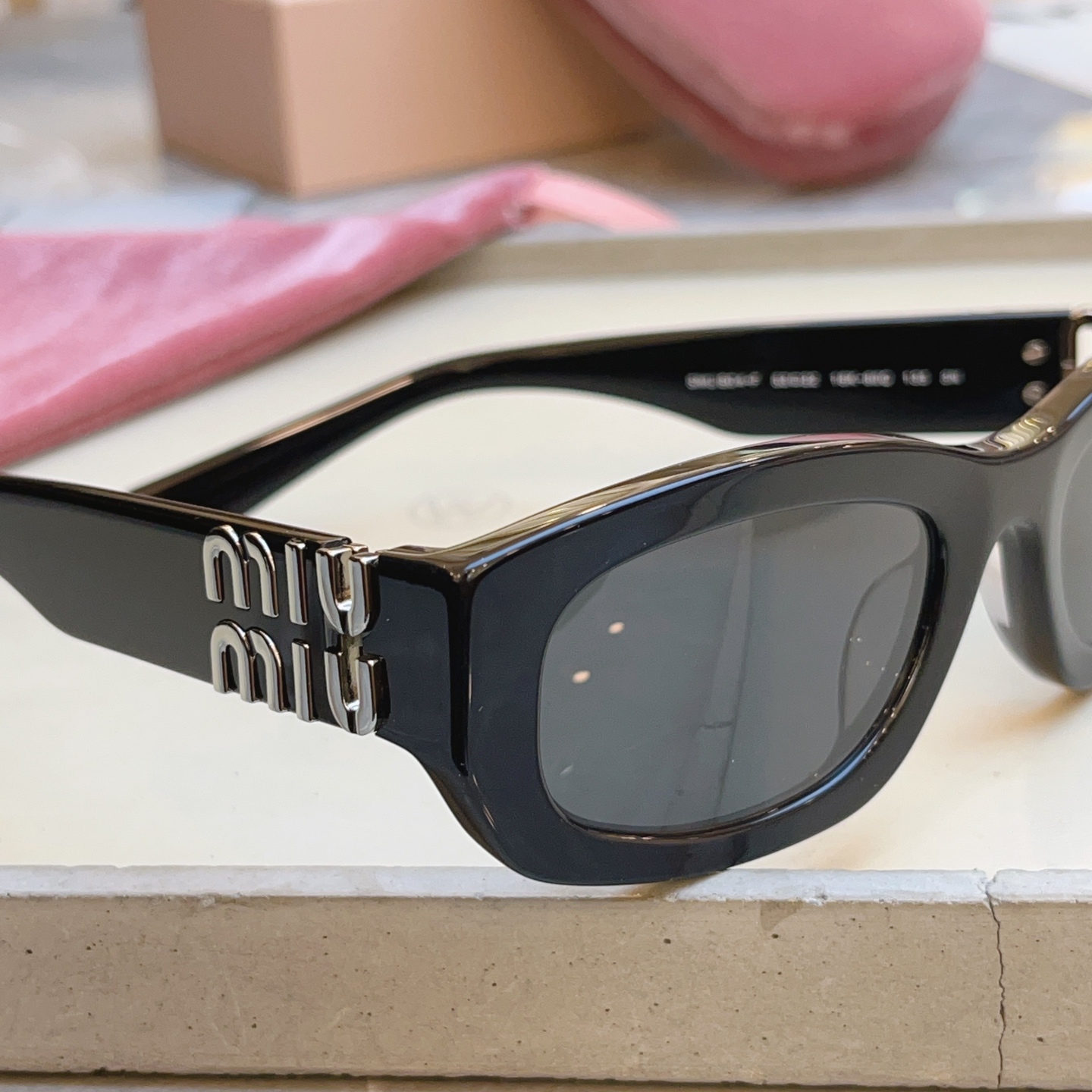 Miu Miu Miu Miu缪缪新款太阳镜 ，Mod:SMU B04-F，SIZE:53口22-135 高品质
