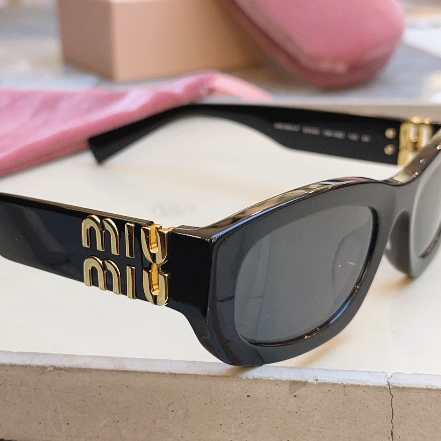 Miu Miu Miu Miu缪缪新款太阳镜 ，Mod:SMU B04-F，SIZE:53口22-135 高品质