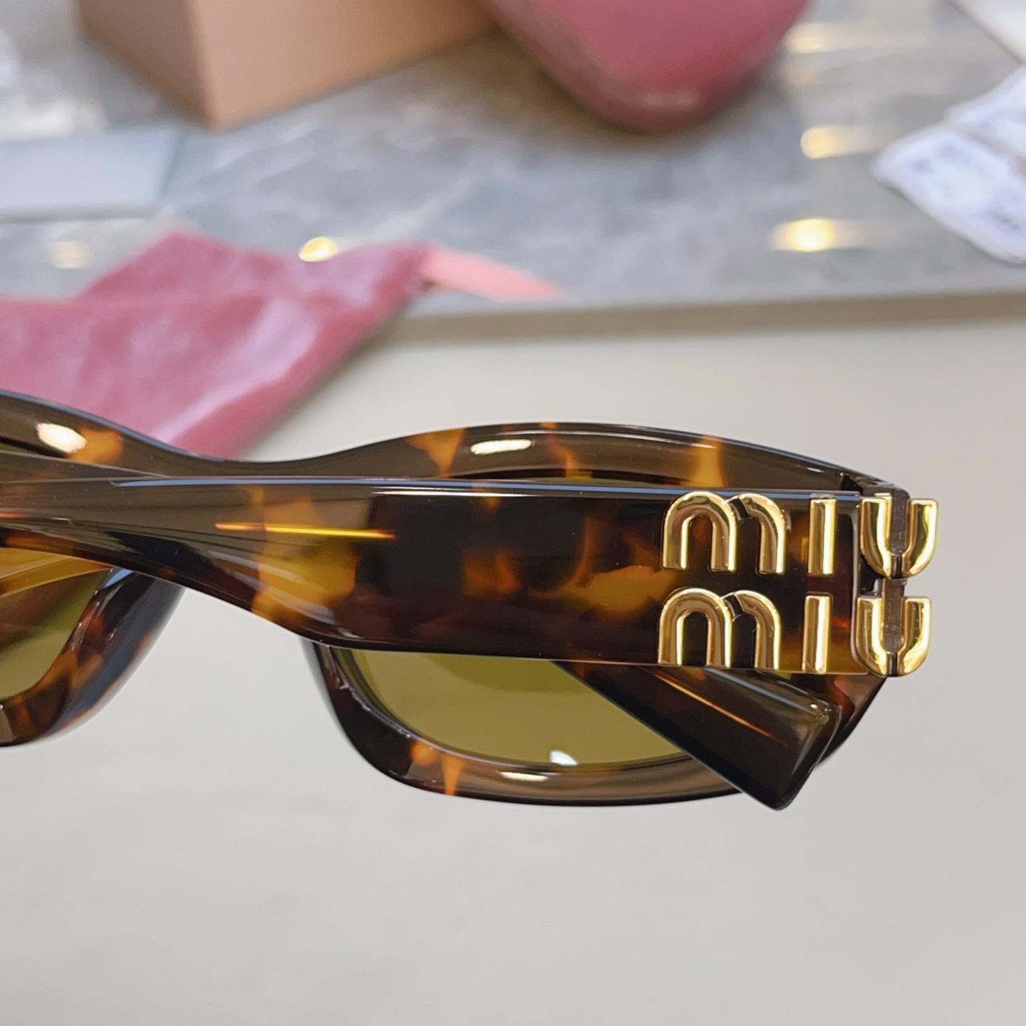 Miu Miu Miu Miu缪缪新款太阳镜 ，Mod:SMU B04-F，SIZE:53口22-135 高品质