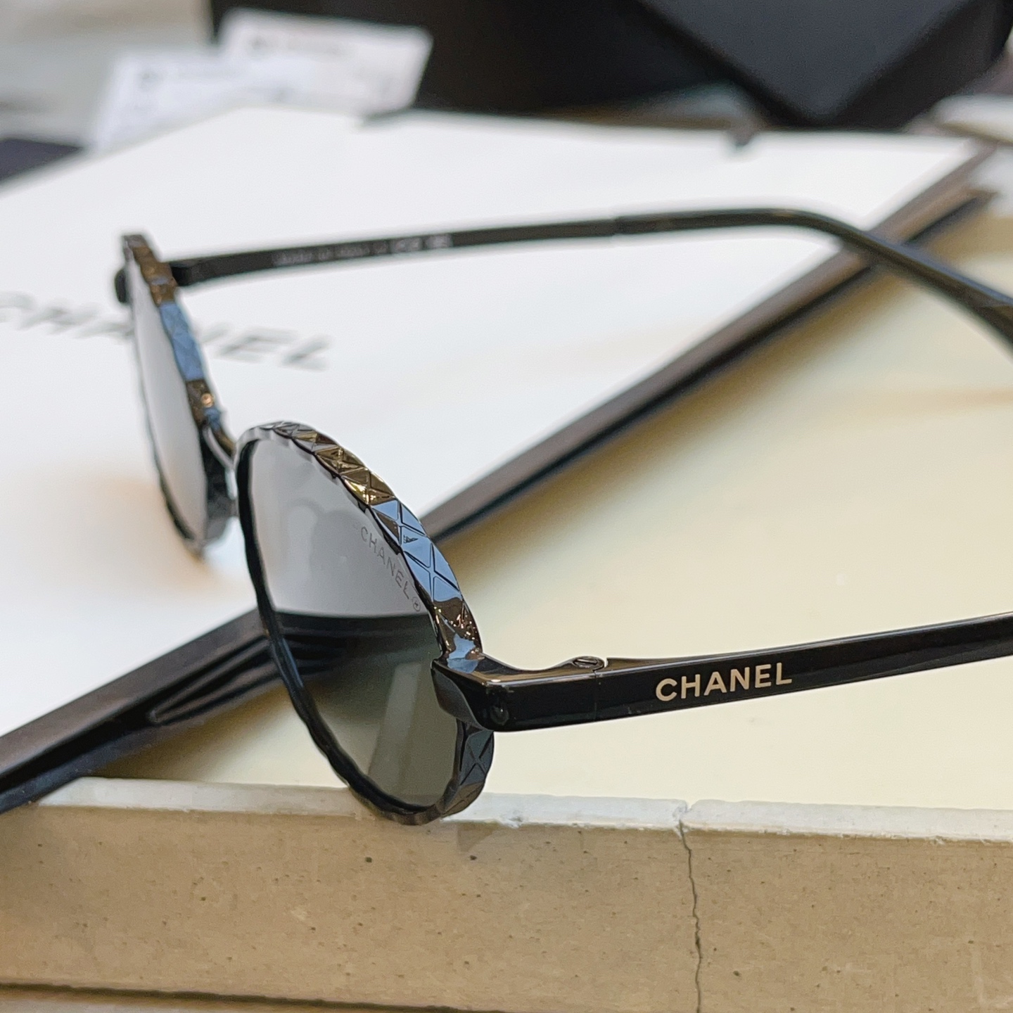 🆕 ，【CHANE*】香奈儿新款太阳镜 高版本✨，MODEL：CH2227-S，SIZE：55口18-140