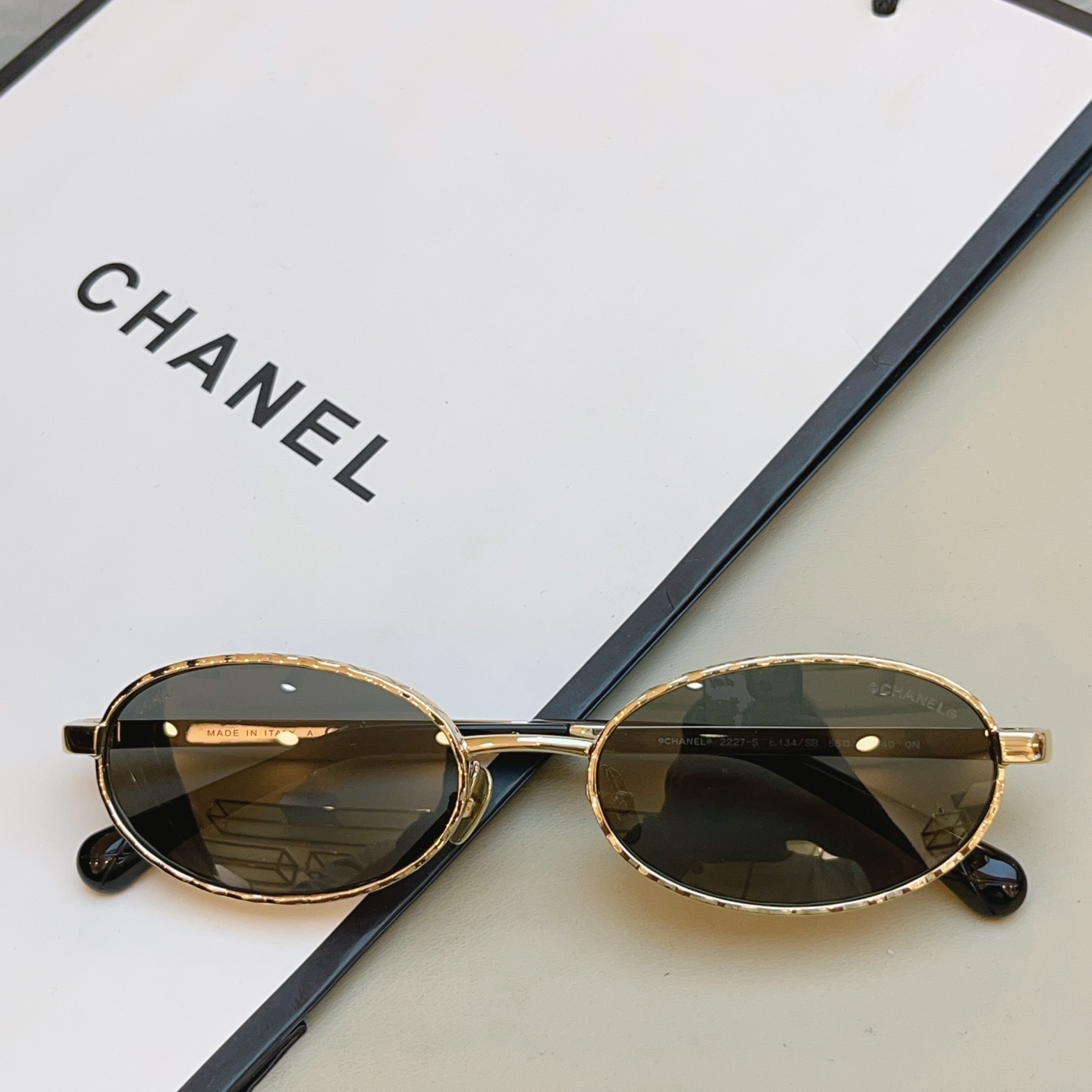 Chanel CHANE*】香奈儿新款太阳镜 高版本--，MODEL：CH2227-S，SIZE：55口18-140