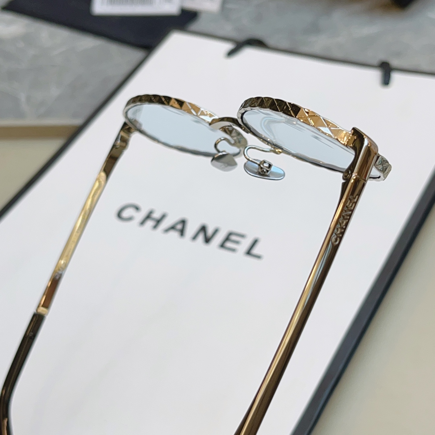Chanel CHANE*】香奈儿新款太阳镜 高版本--，MODEL：CH2227-S，SIZE：55口18-140