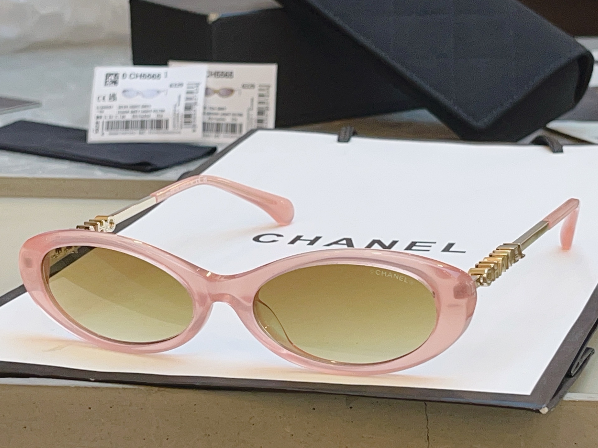 Chanel CHANE*】香奈儿新款太阳镜 高版本--，MODEL：CH5565，SIZE：54口17-140