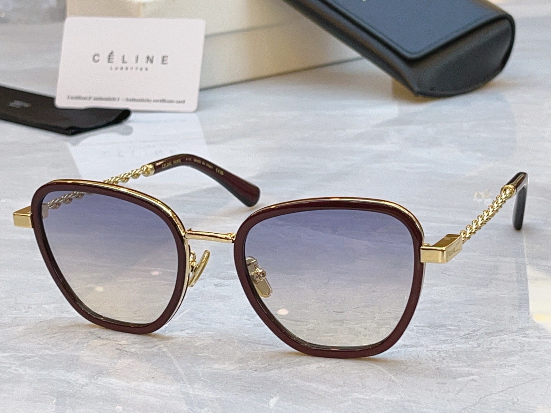 ，【CELIN*】赛*琳新款太阳镜， MODEL:CL42125U，SIZE: 56口22-145