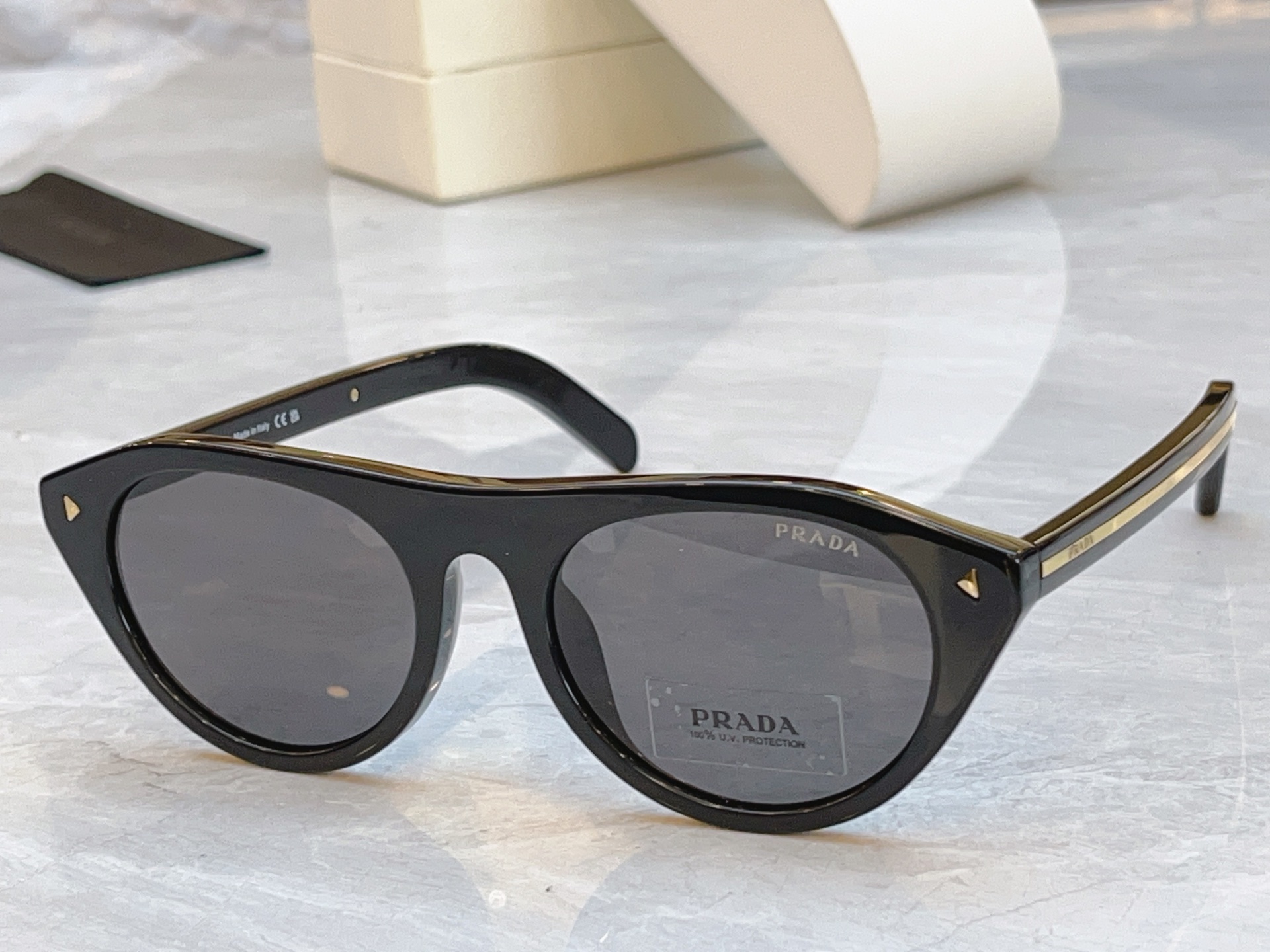 ，【PRAD*】普拉*达新款太阳镜🕶️，MODEL：PR B15S，SIZE：51口20-145