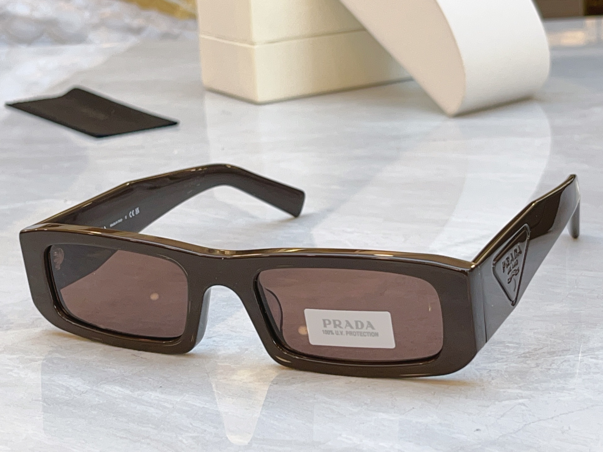 ，【PRAD*】普拉*达新款太阳镜🕶️，MODEL：PR D09SD，SIZE：54口20-145