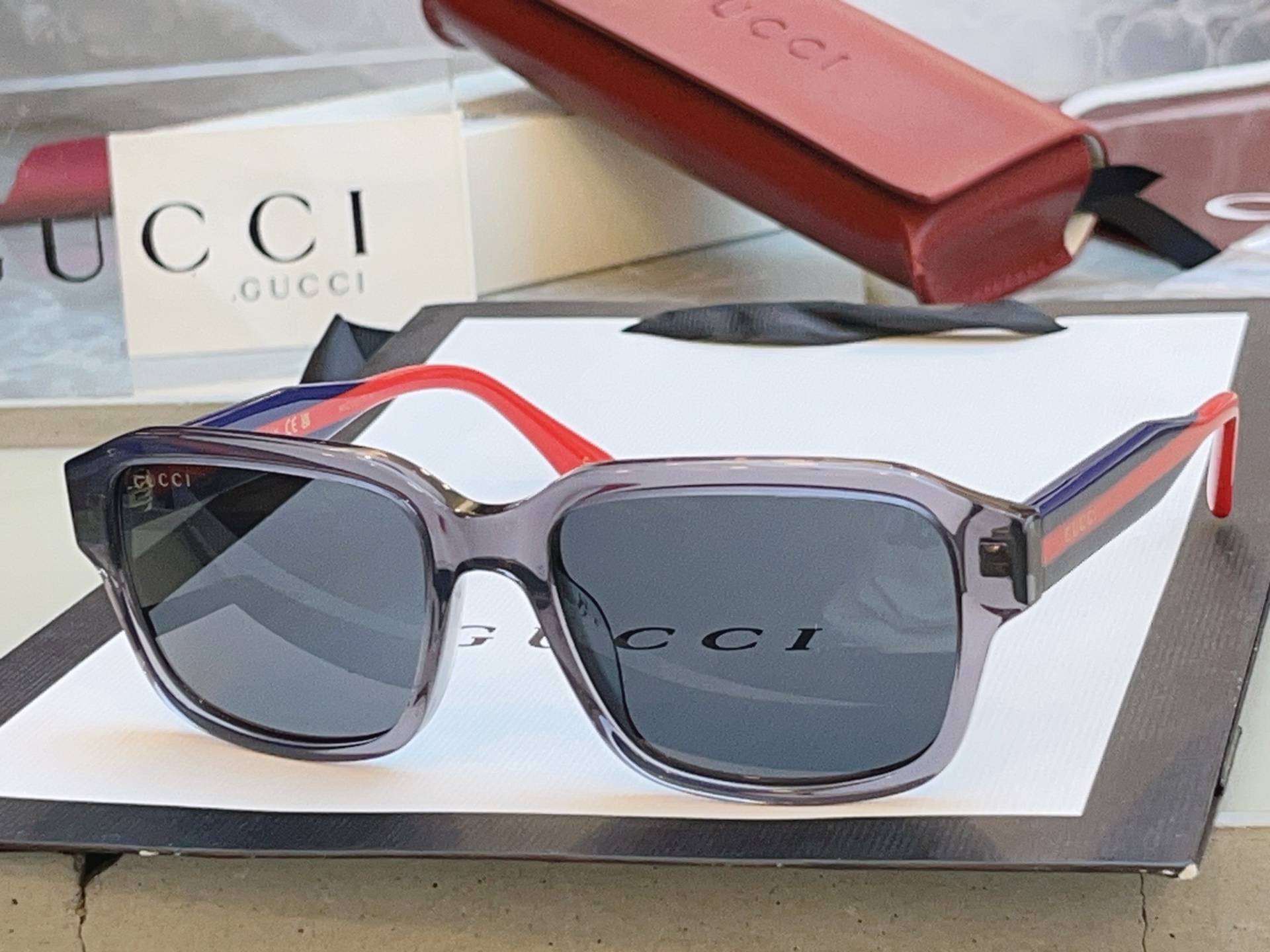 ，【GUCC*】古*驰新款眼镜架 高版本✨，MODEL：GG2120SA，SIZE:55口19-145 