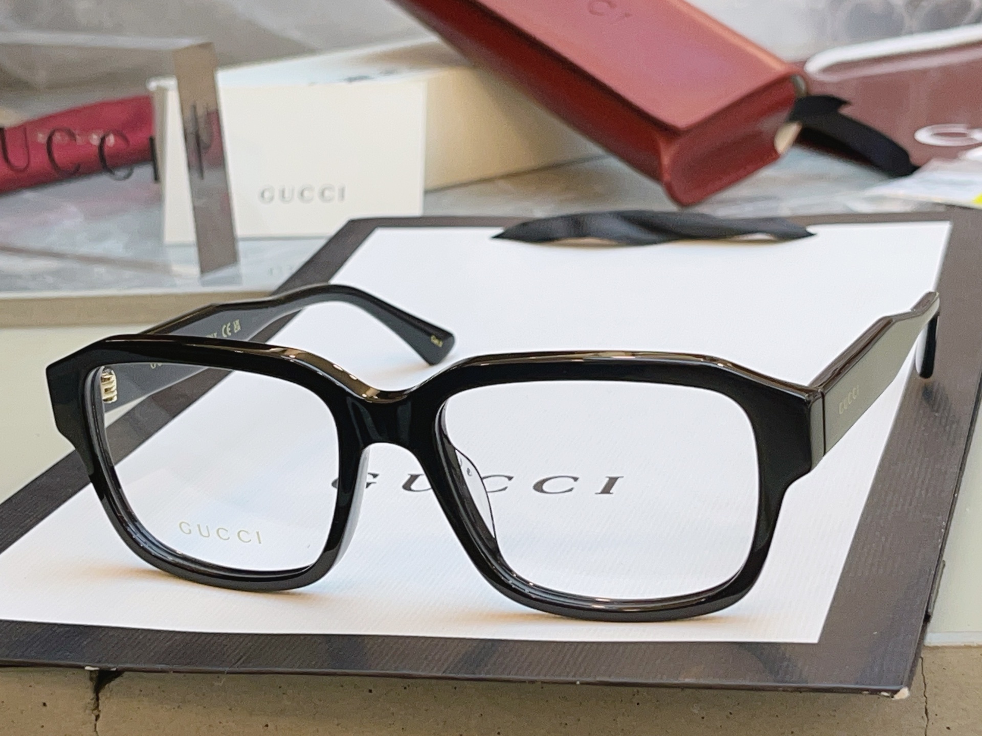 ，【GUCC*】古*驰新款眼镜架 高版本✨，MODEL：GG2120SA，SIZE:55口19-145 