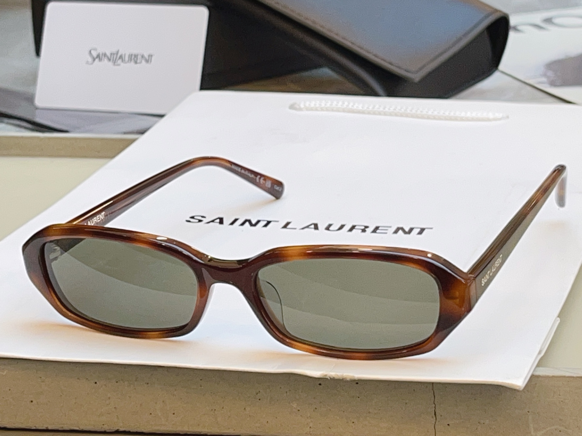 ，【SAINT LAUREN*】圣罗*兰新款太阳镜 高版本✨，MODEL：SL 872，SIZE：52口