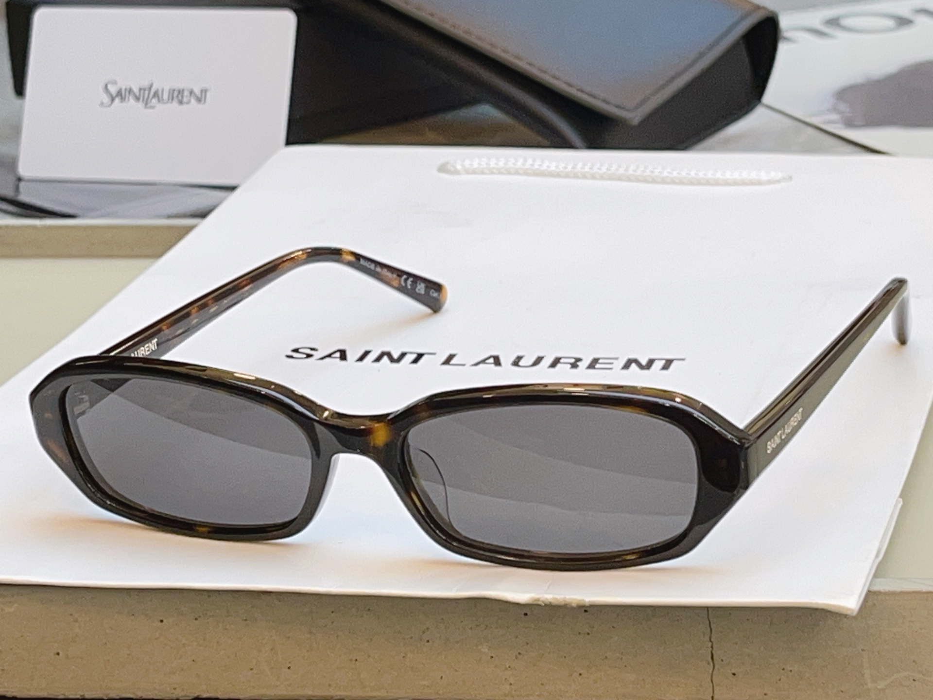 ，【SAINT LAUREN*】圣罗*兰新款太阳镜 高版本✨，MODEL：SL 872，SIZE：52口