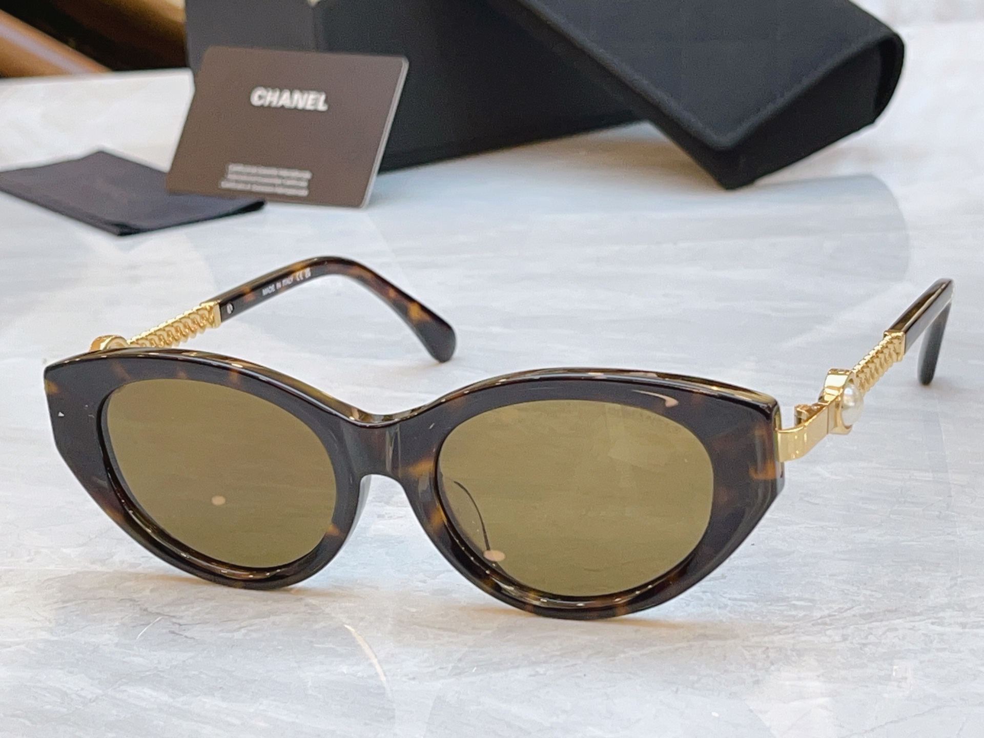 NO:827851,,【CHANE*】Chanel new sunglasses,MODELCH5007B,SIZE52 mouth 18-145 glasses sunglasses,glasses,chanel,chanel19860909,【CHANE*】香奈儿新款太阳镜,MODELCH5007B,SIZE52口18-145眼镜墨镜太阳镜,眼镜,chanel,chanel,glasses