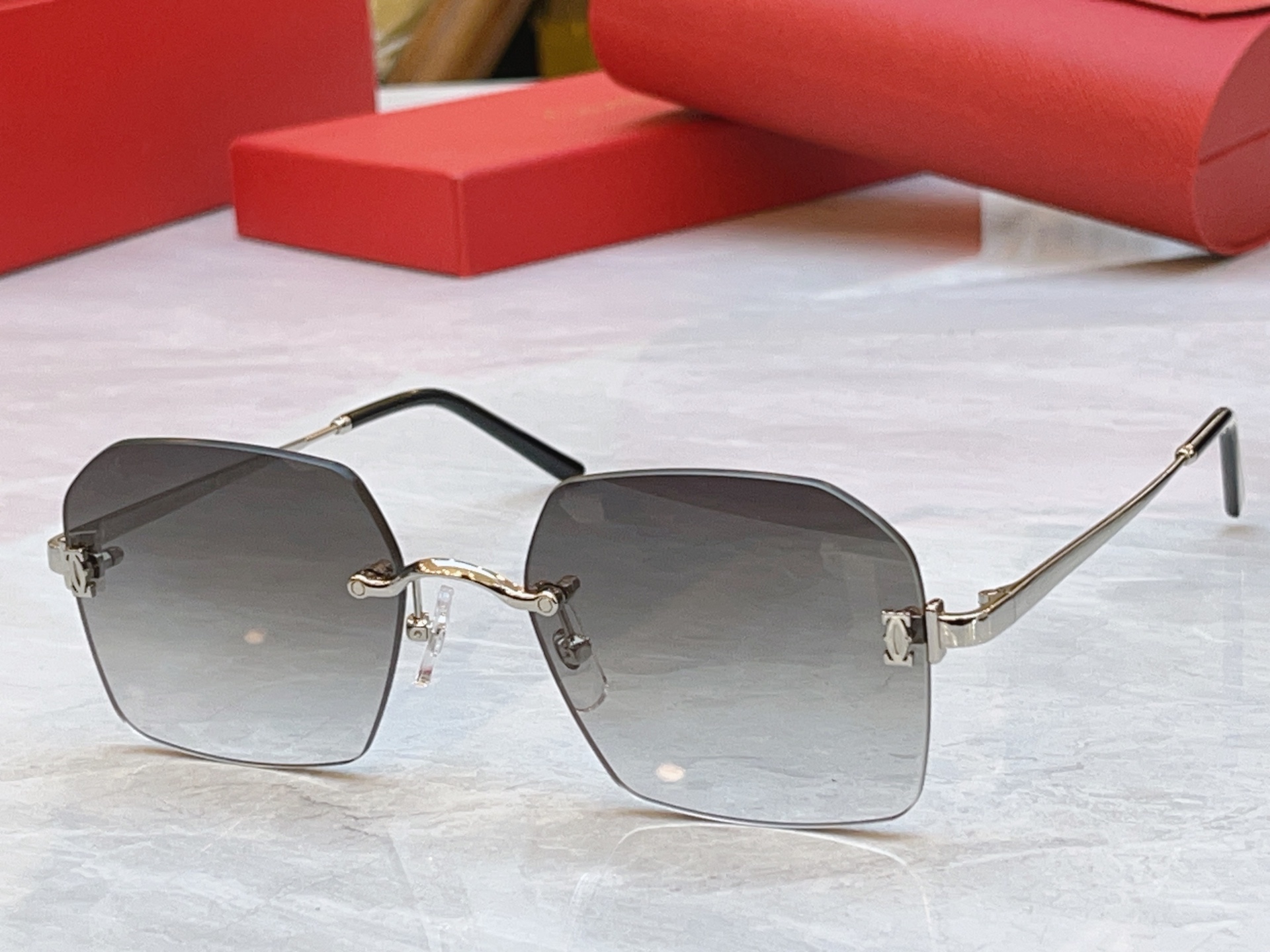 ，【CARTIE*】卡地*亚新款太阳镜，CT0591S，size: 55口19-140