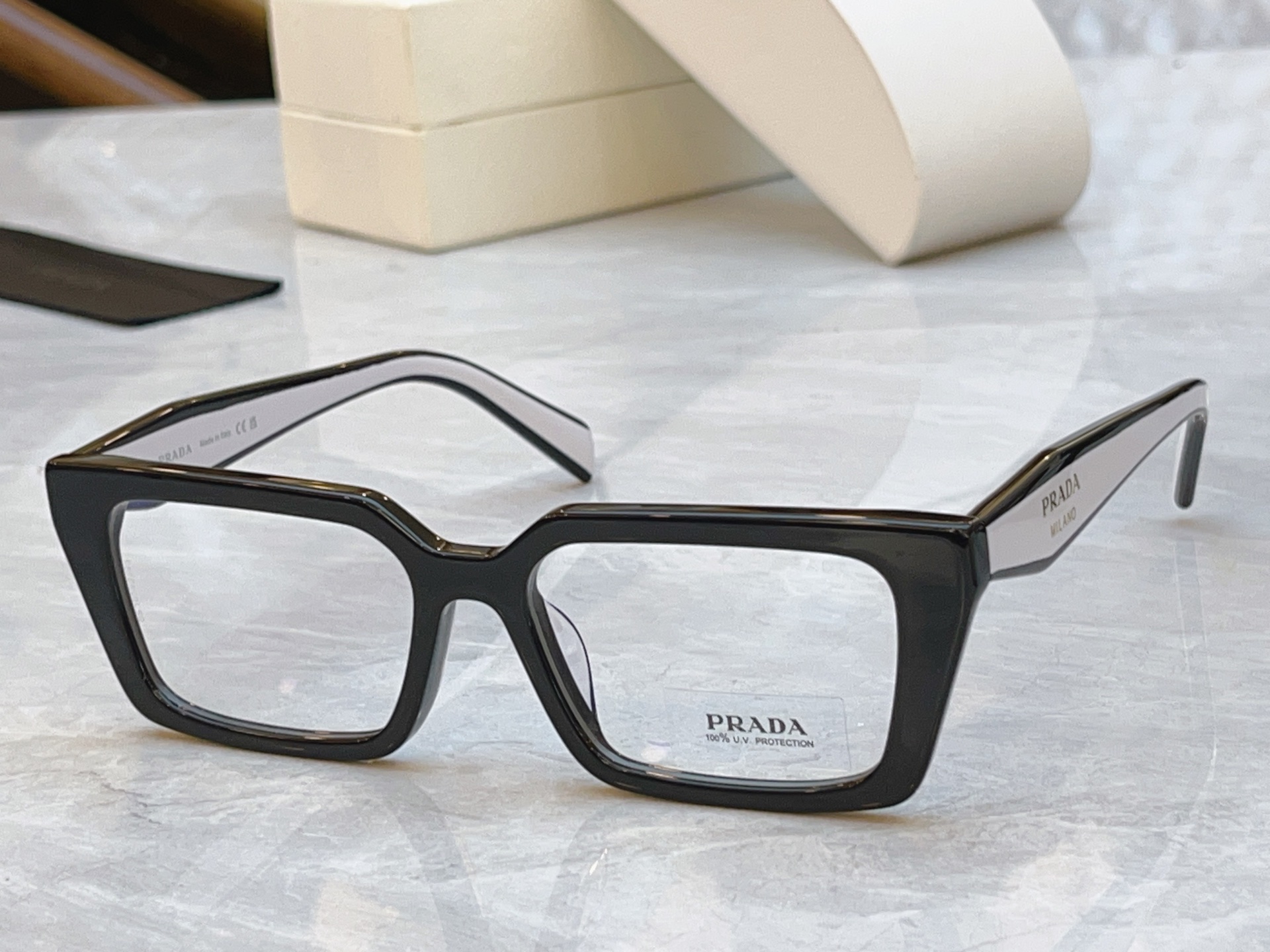 ，【PRAD*】普拉*达新款眼镜架🕶️，MODEL：PR D05SF，SIZE：55口18-140