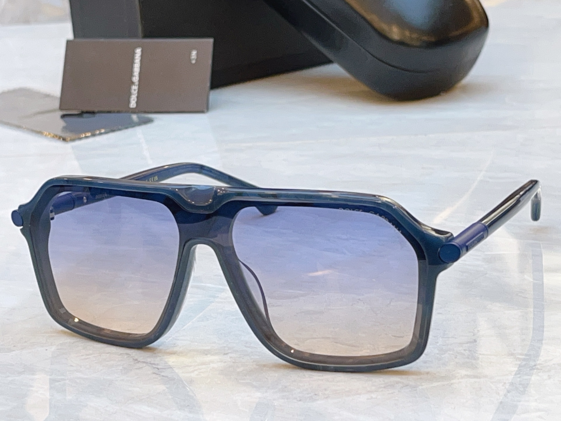 ，【DOLCE & GABBAN*】D*G新款太阳镜，MODEL：DG3197A，SIZE：136口0-