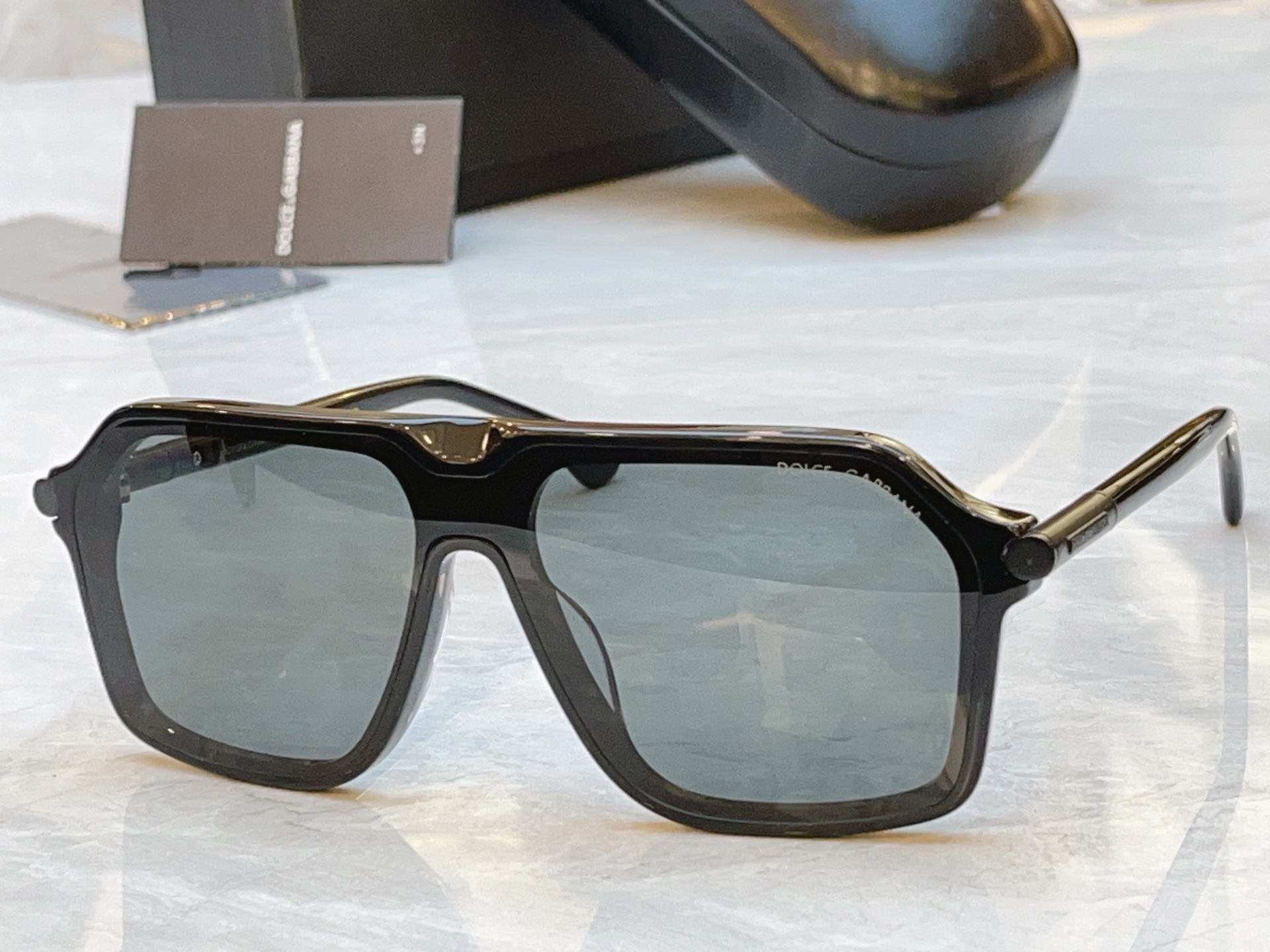 ，【DOLCE & GABBAN*】D*G新款太阳镜，MODEL：DG3197A，SIZE：136口0-
