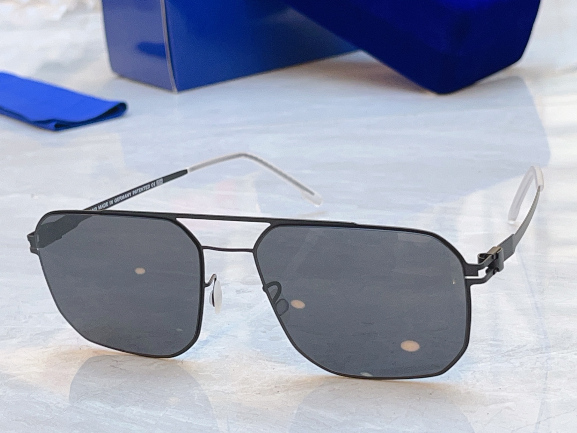 ，【MYKITA】马吉*他新款太阳镜，Mod:RHYS，SIZE:57口17-140