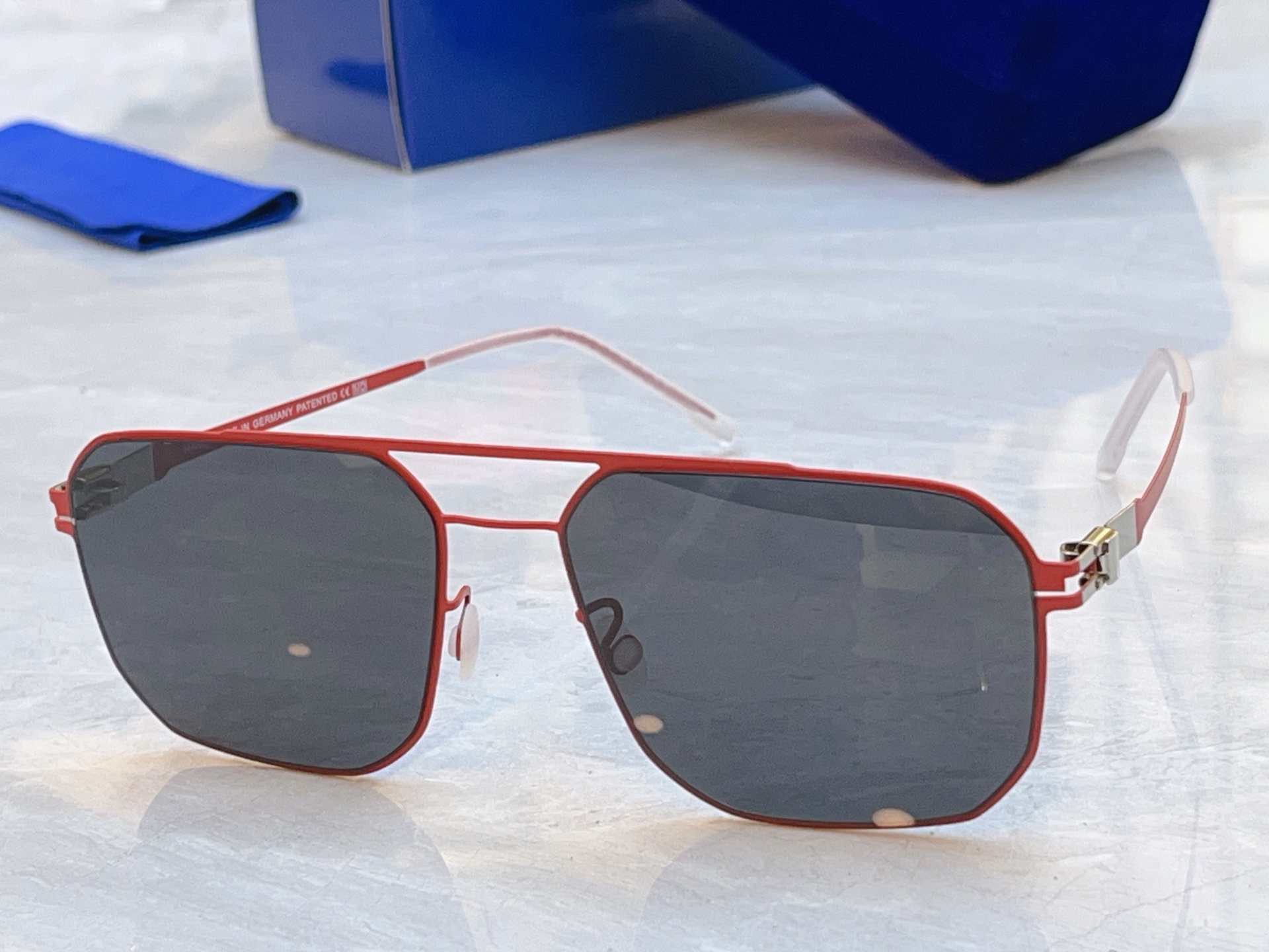 ，【MYKITA】马吉*他新款太阳镜，Mod:RHYS，SIZE:57口17-140