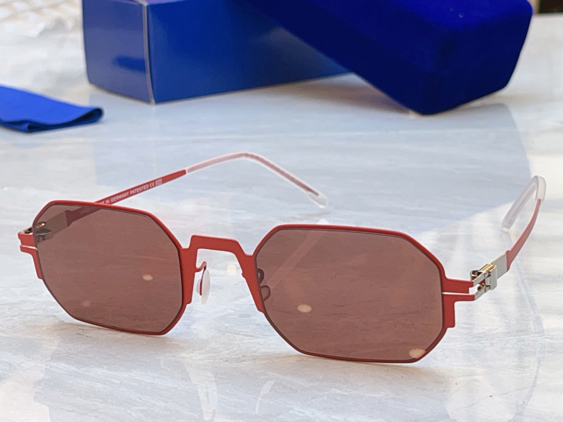 ，【MYKITA】马吉*他新款太阳镜，Mod:STUDIO15.1，SIZE:51口23-140