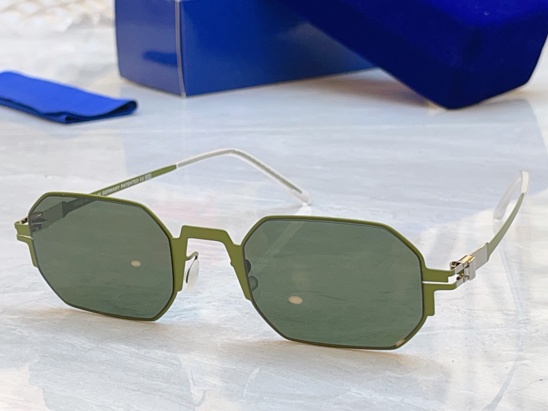 ，【MYKITA】马吉*他新款太阳镜，Mod:STUDIO15.1，SIZE:51口23-140