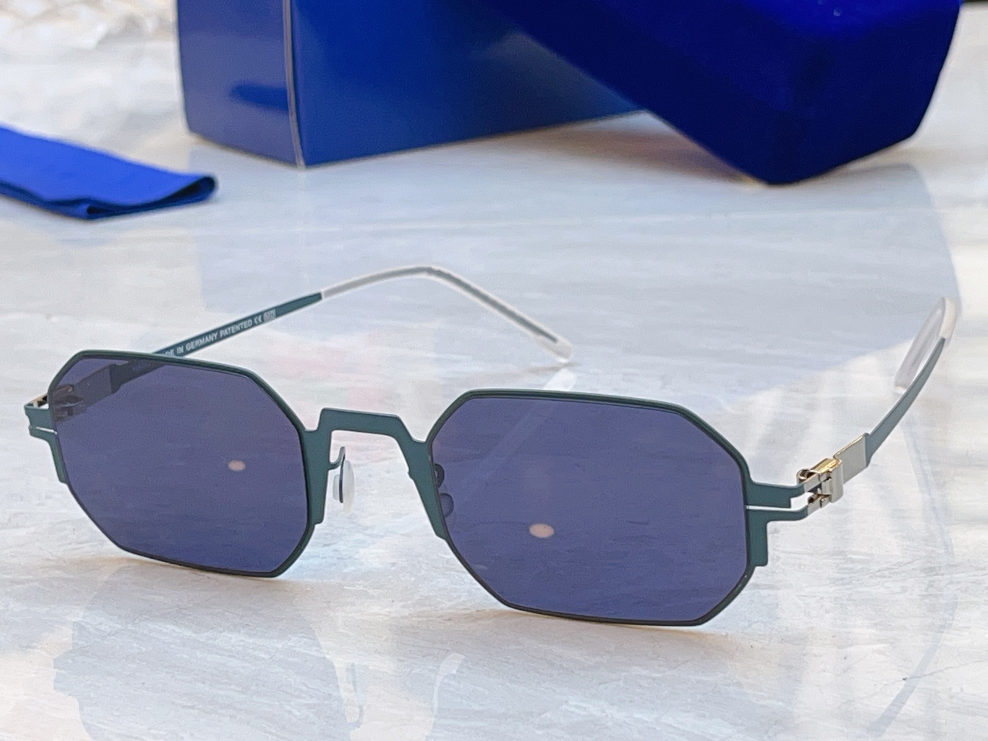 ，【MYKITA】马吉*他新款太阳镜，Mod:STUDIO15.1，SIZE:51口23-140
