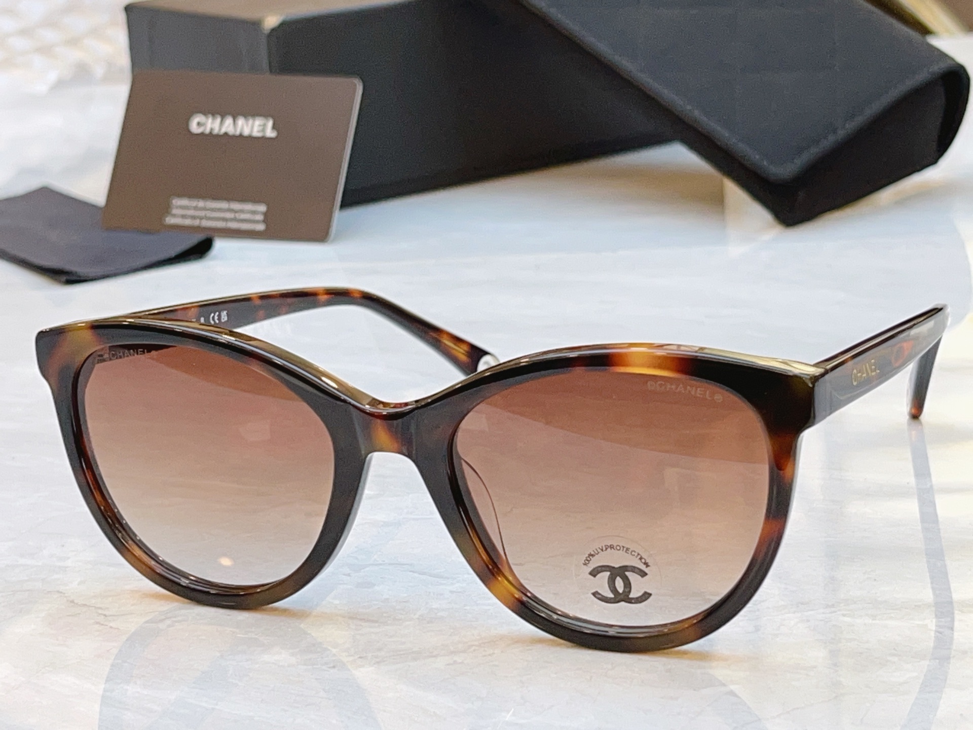，【CHANE*】香奈儿新款太阳镜，MODEL：CH5523U，SIZE：52口20-140