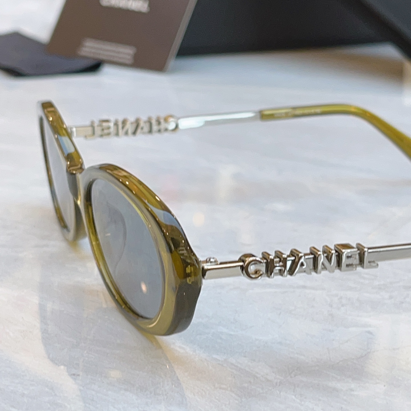 ，【CHANE*】香奈儿新款太阳镜，MODEL：CH5565A，SIZE：54口17-140