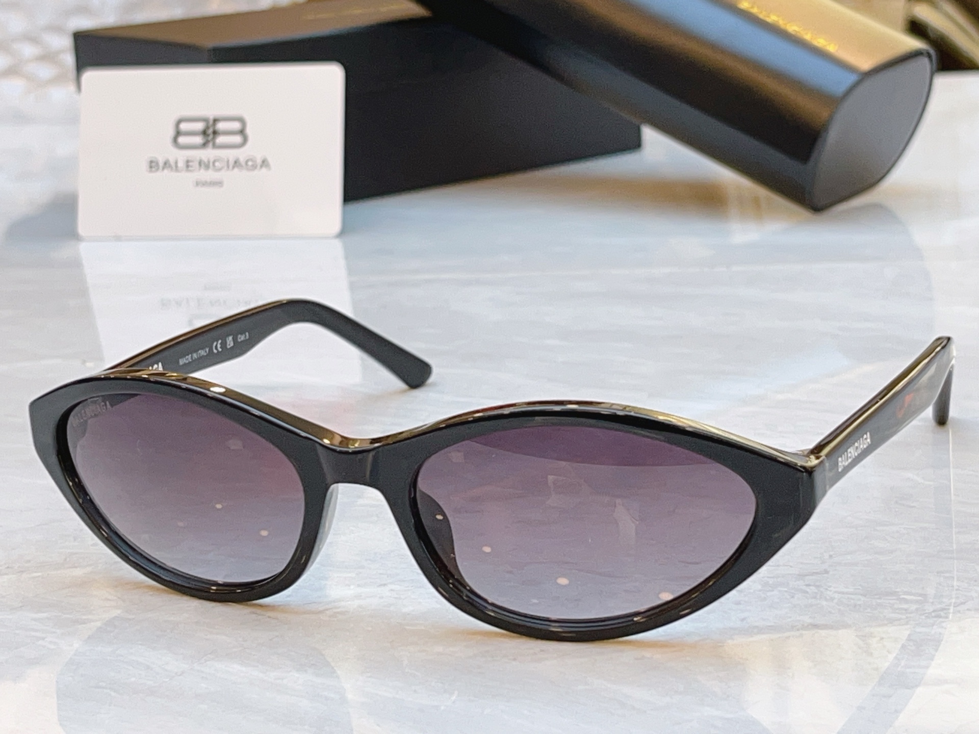 ，【BALENCIAG*】巴黎*世家新款太阳镜，MODEL：BB0402S，SIZE：59口16-135