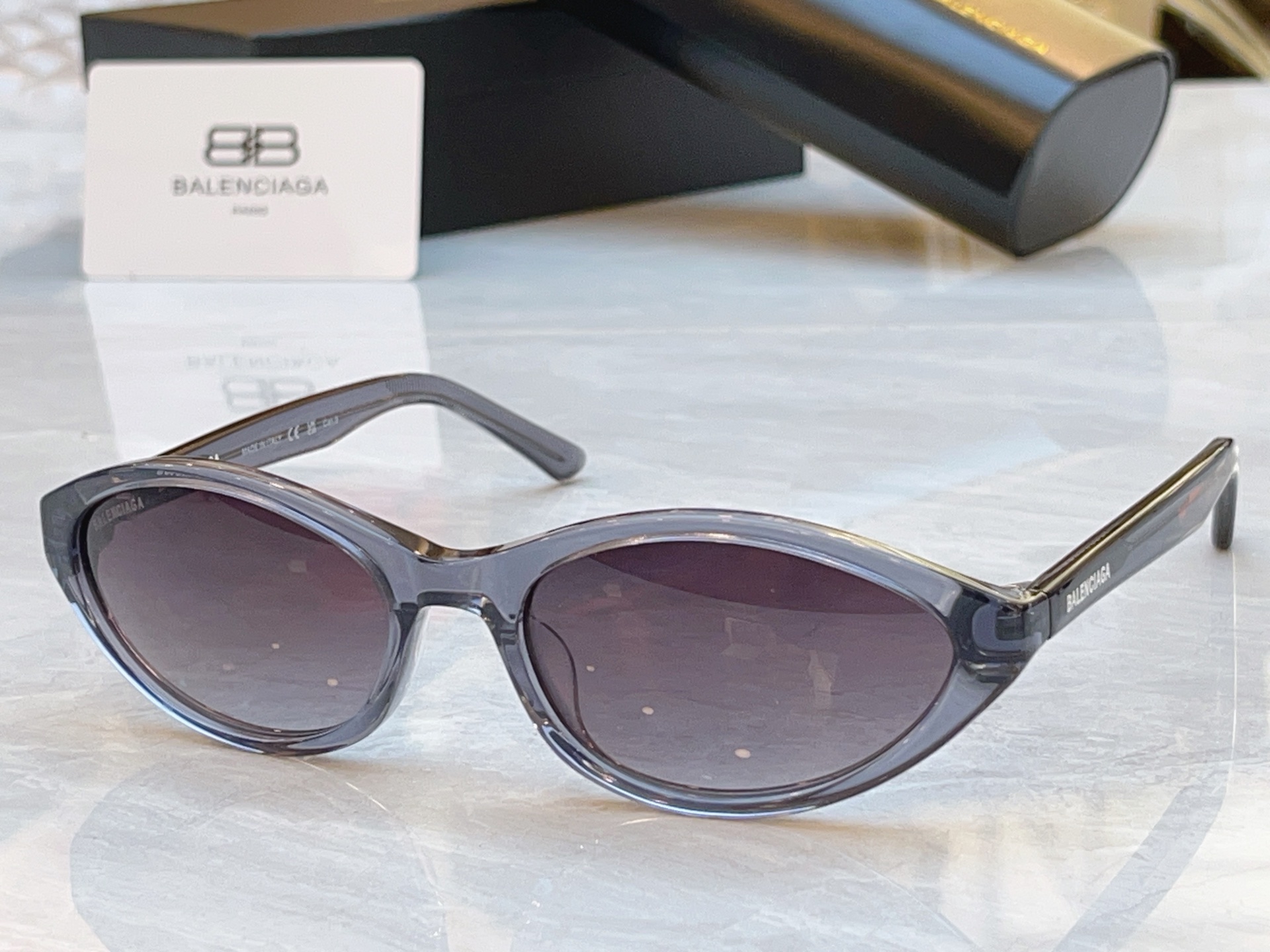 ，【BALENCIAG*】巴黎*世家新款太阳镜，MODEL：BB0402S，SIZE：59口16-135